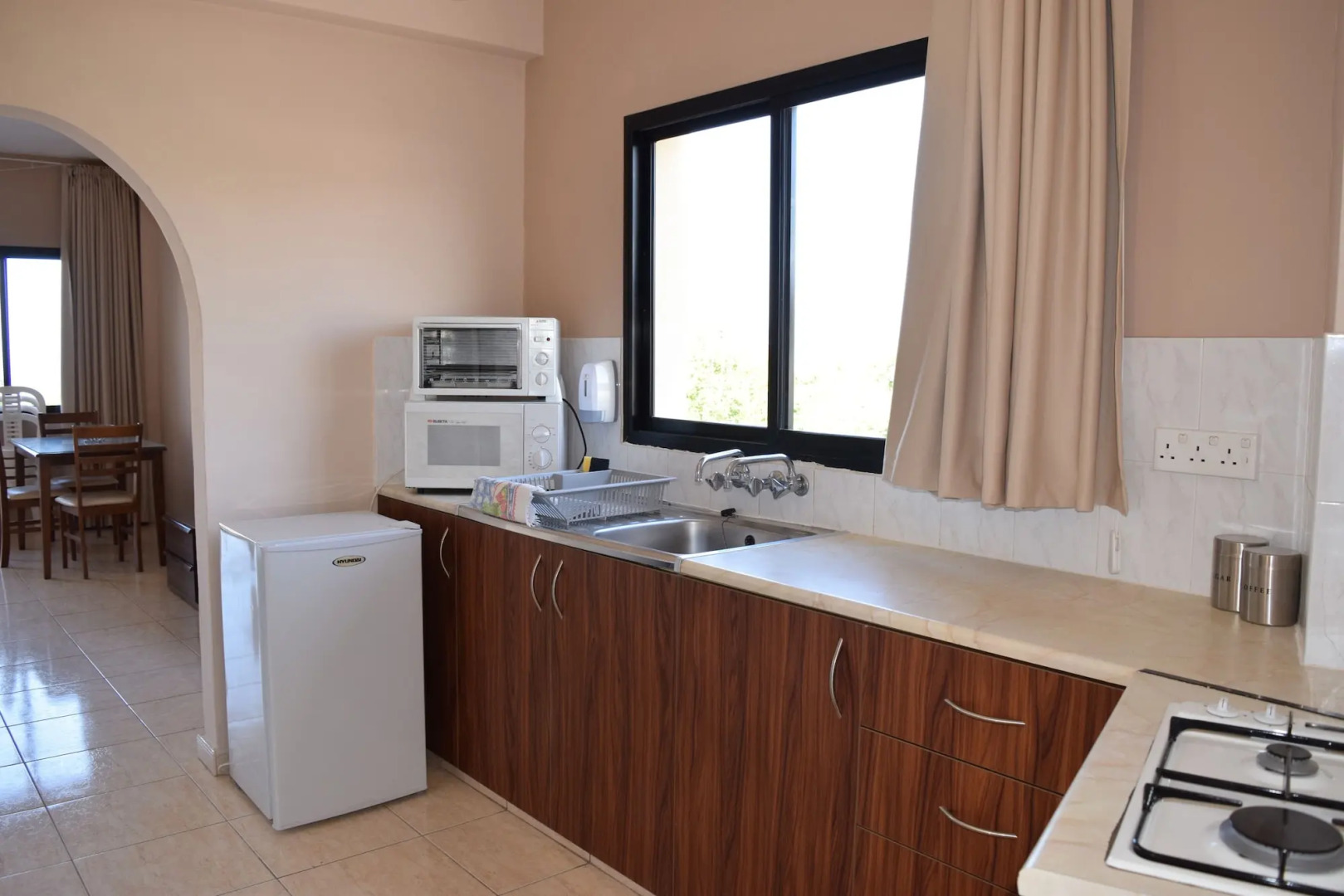 Anna Hotel Apartments