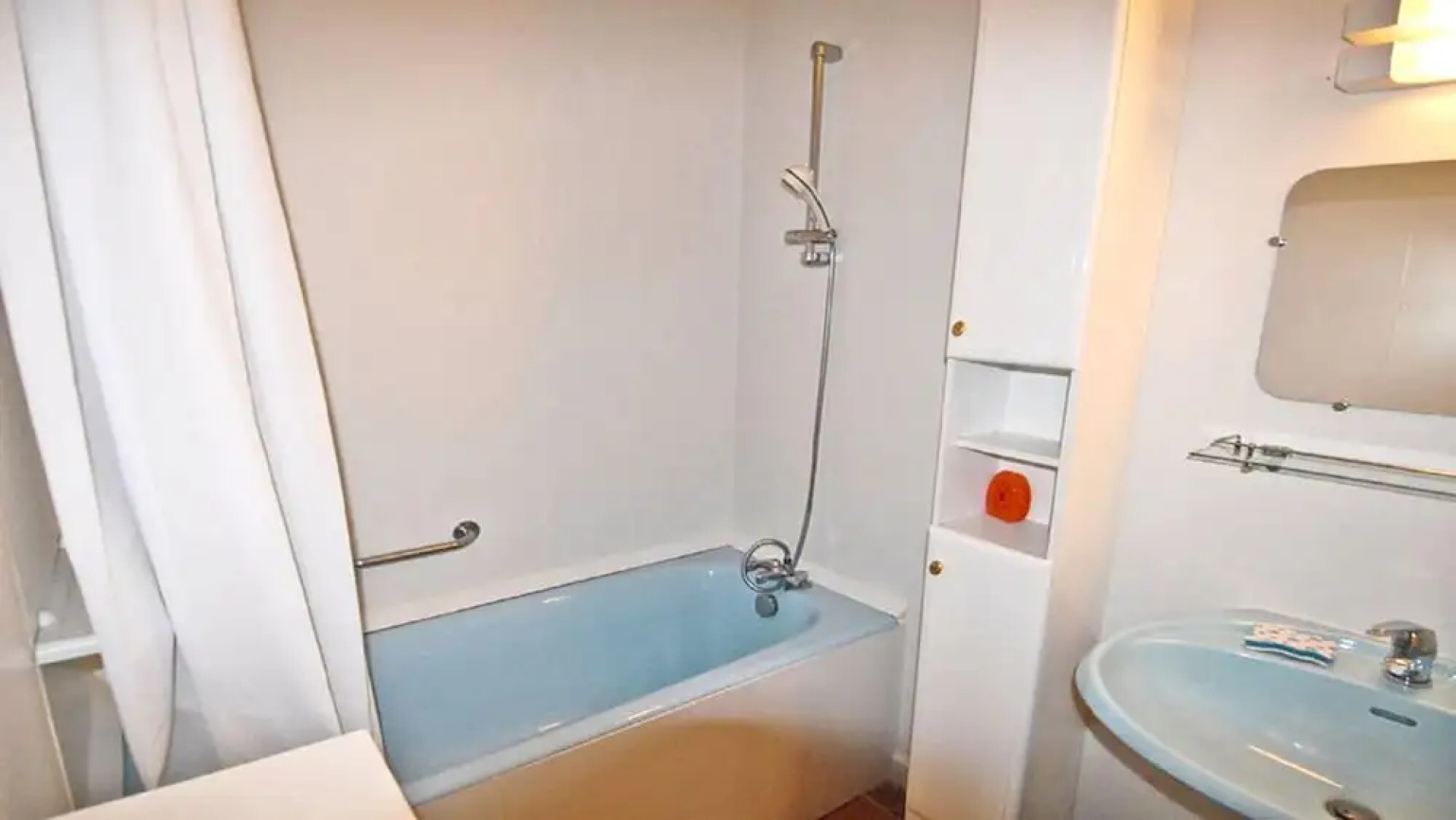 House With 2 Bedrooms in Lannes, With Furnished Garden