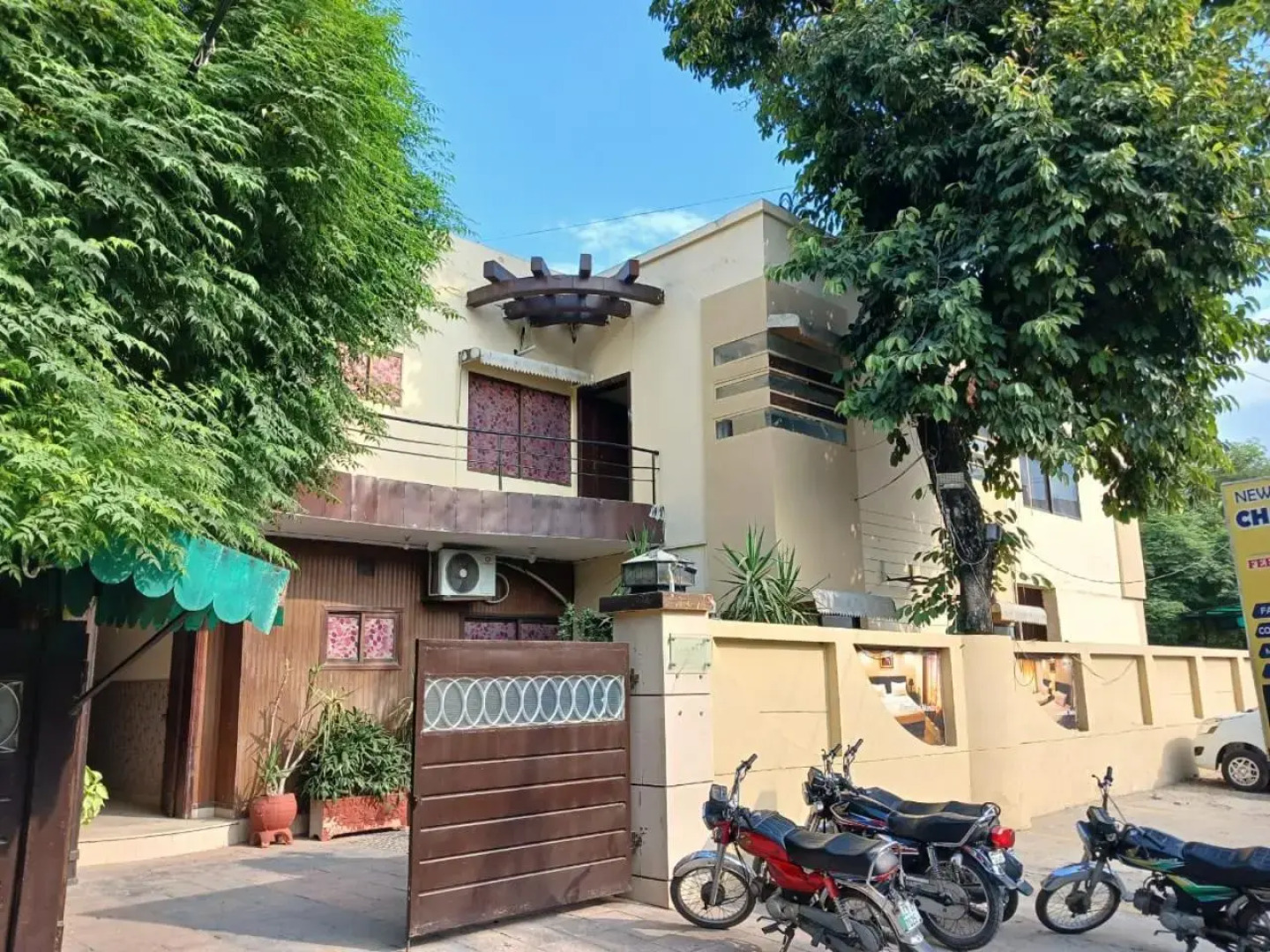 Chancery Guest House