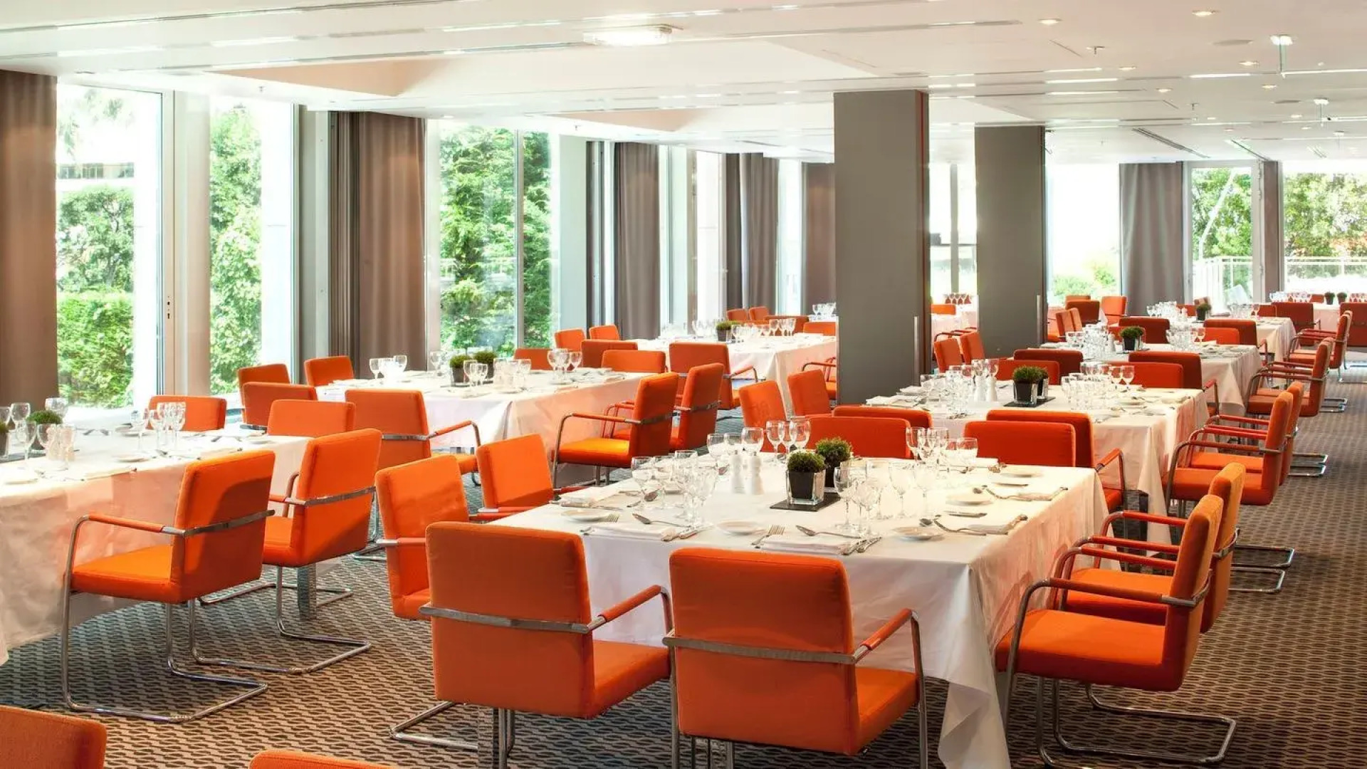 Отель JW Marriott Cannes