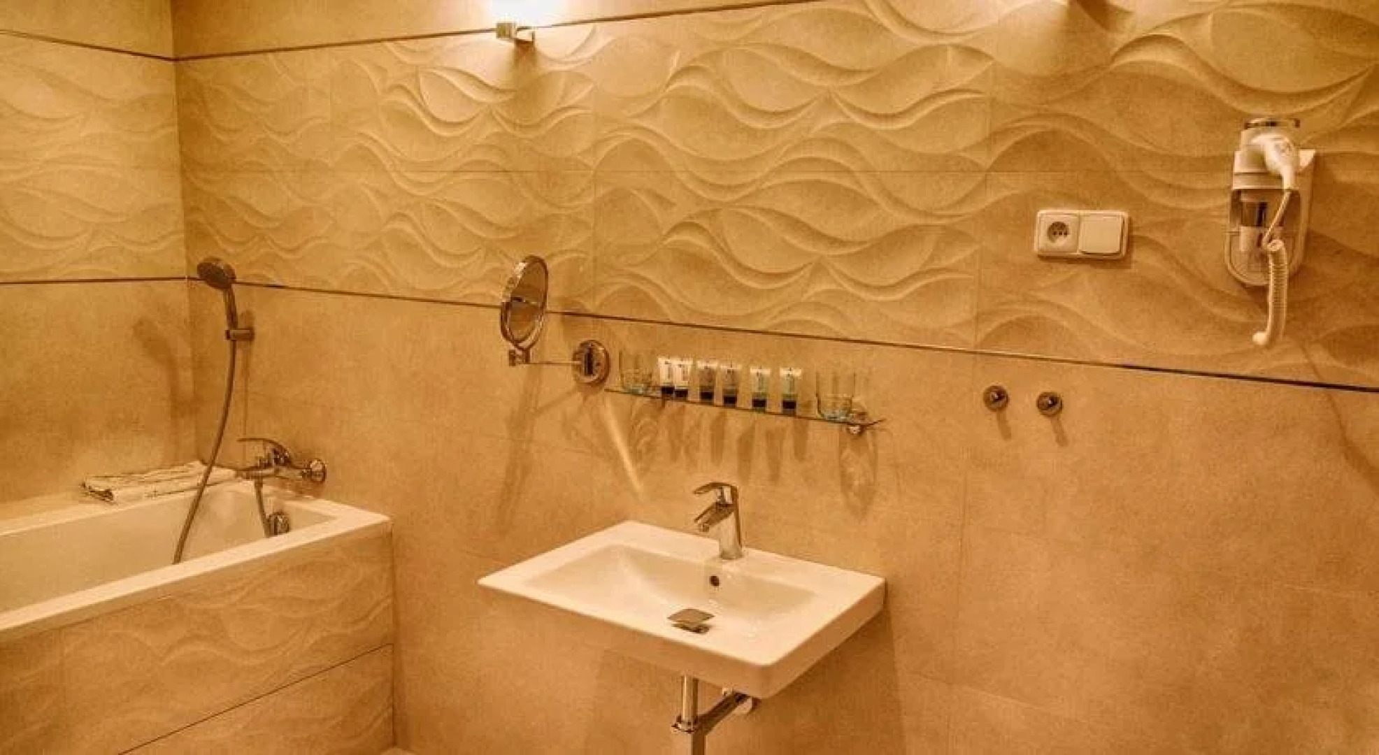 Hotel & Restaurant Pod Kaštany