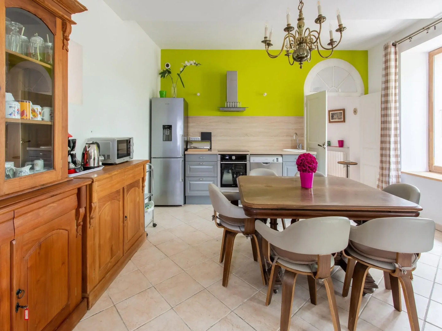 Tranquil holiday home in Cébazan with private pool