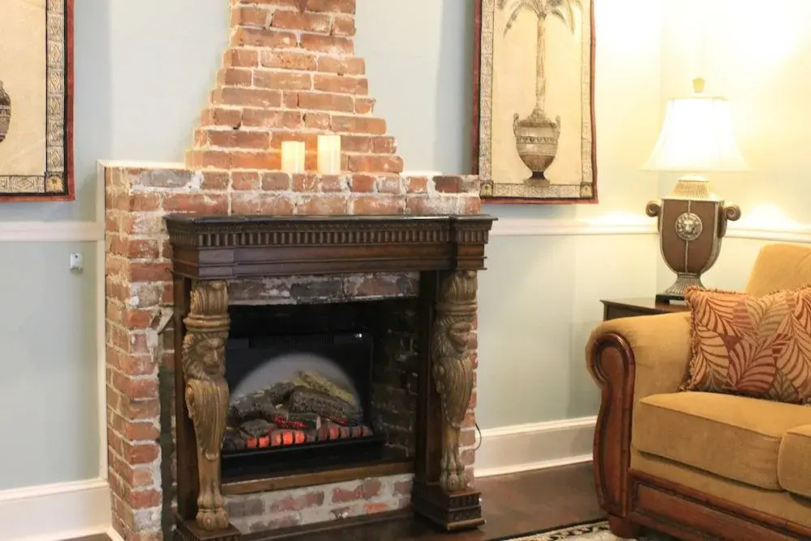 Victorian House Bed & Breakfast