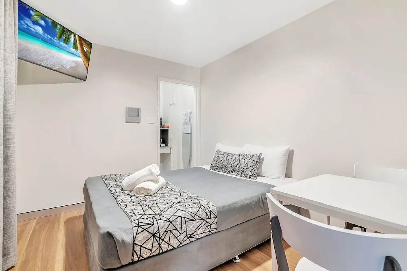 Surf Beach Motel Port