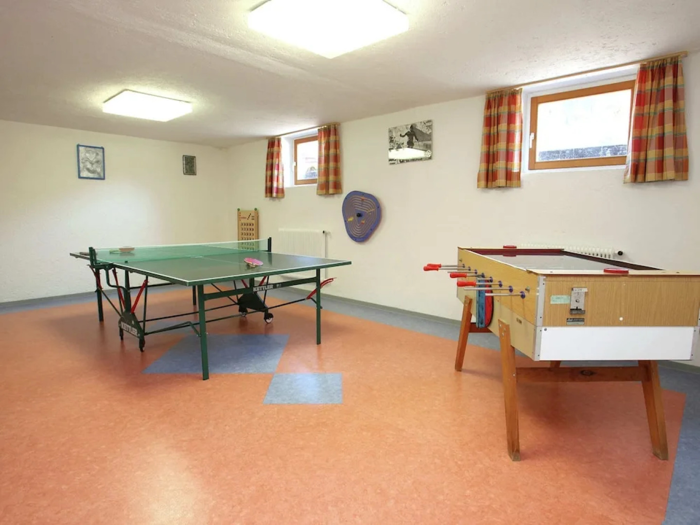 Modern Holiday Home Near the ski Area