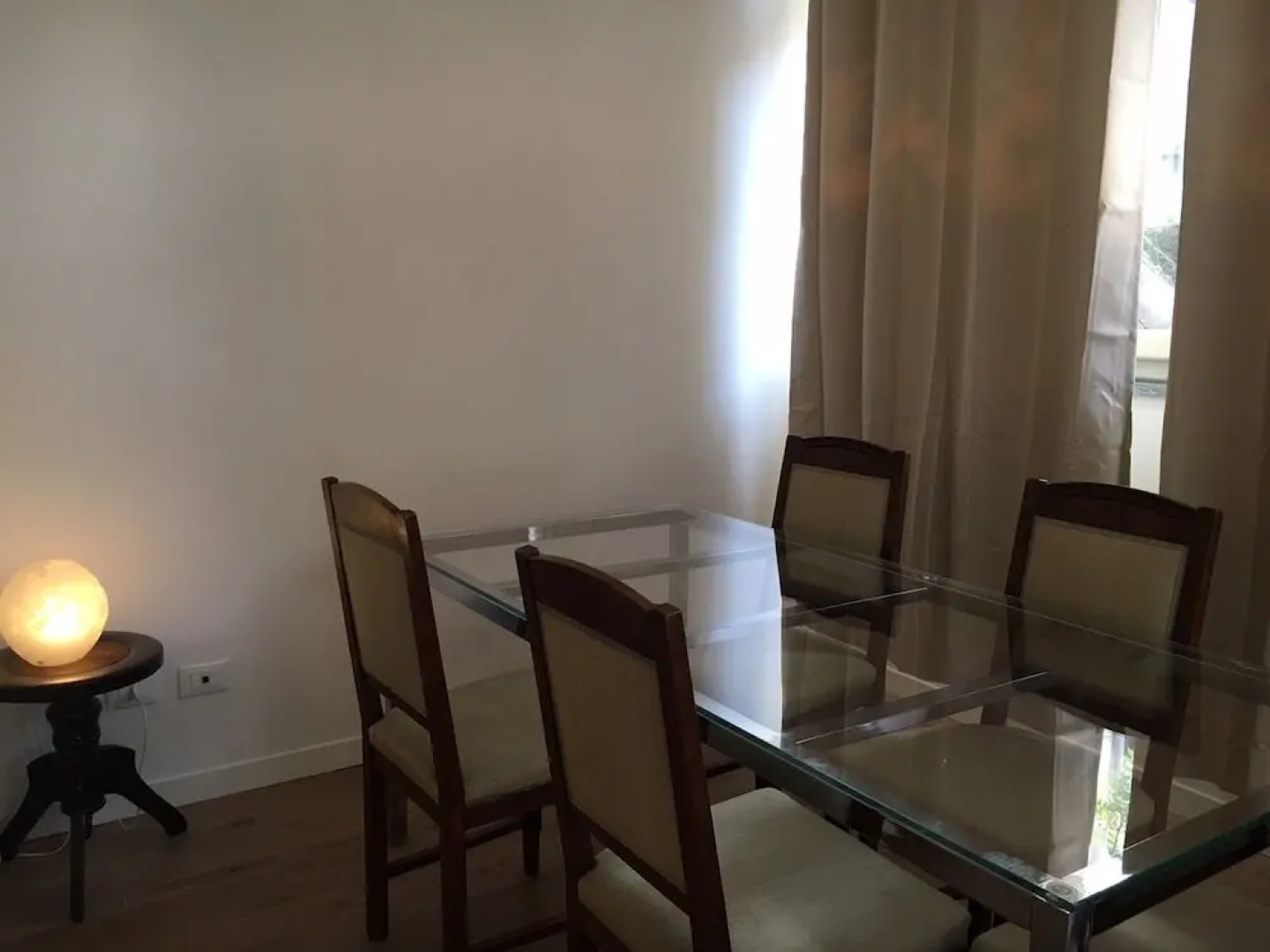 Elegant Flat 15 min From the Center of Milan