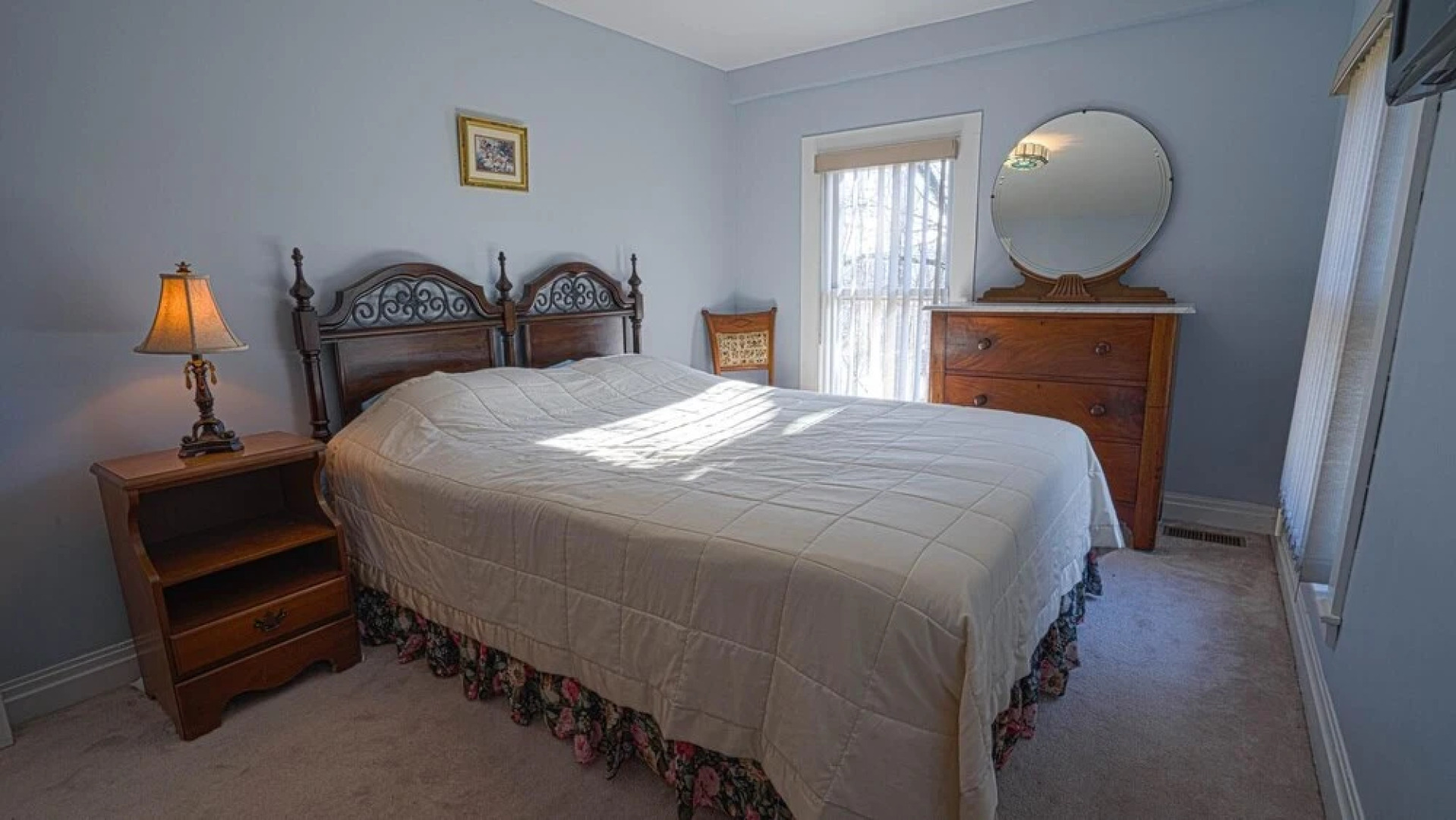 Experience the Catskills in This Rustic Farmhouse