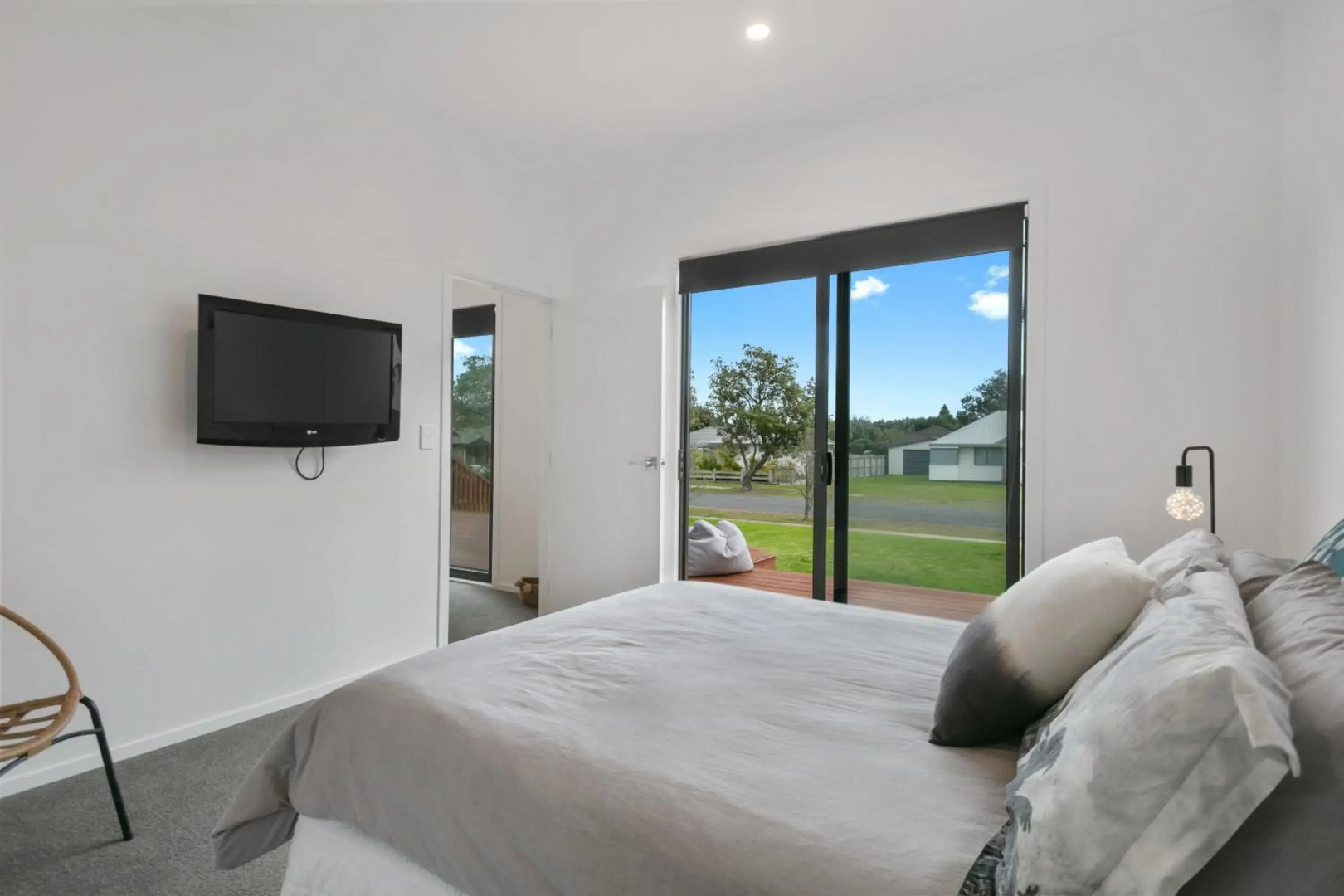 Sky Above Beach Below - Waihi Beach Holiday Home