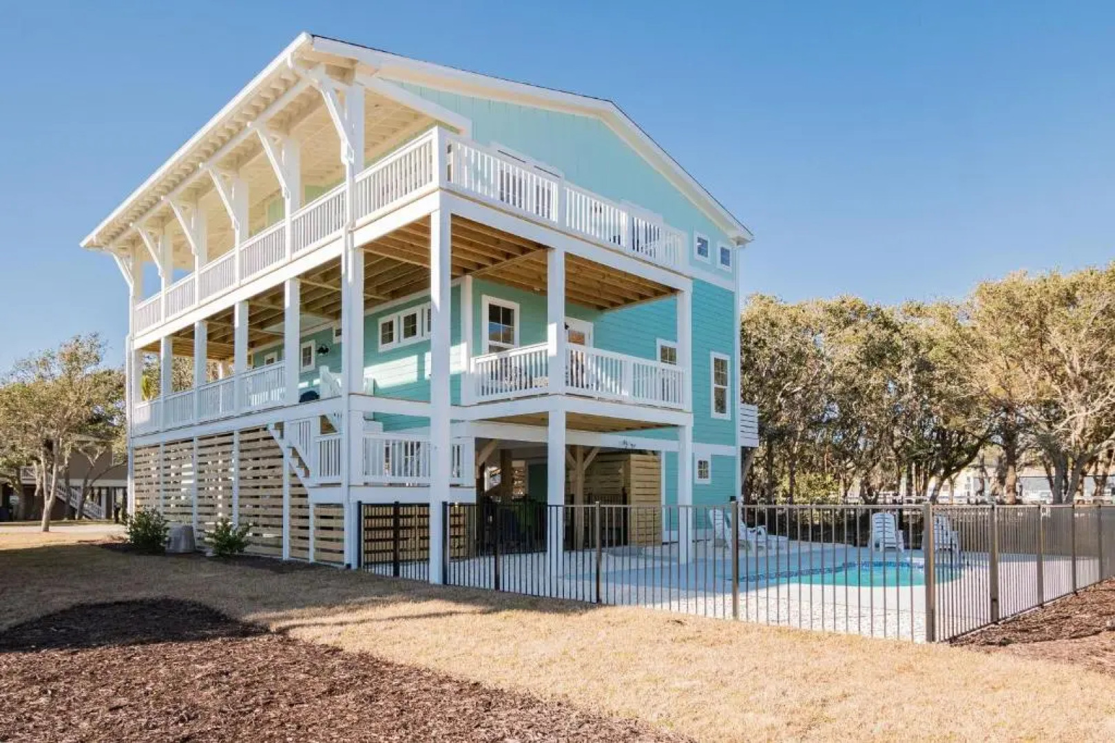 Oki Dokey by Oak Island Accommodations