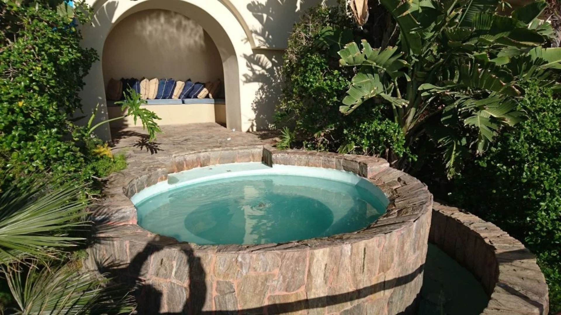 Las Olas Resort and Spa