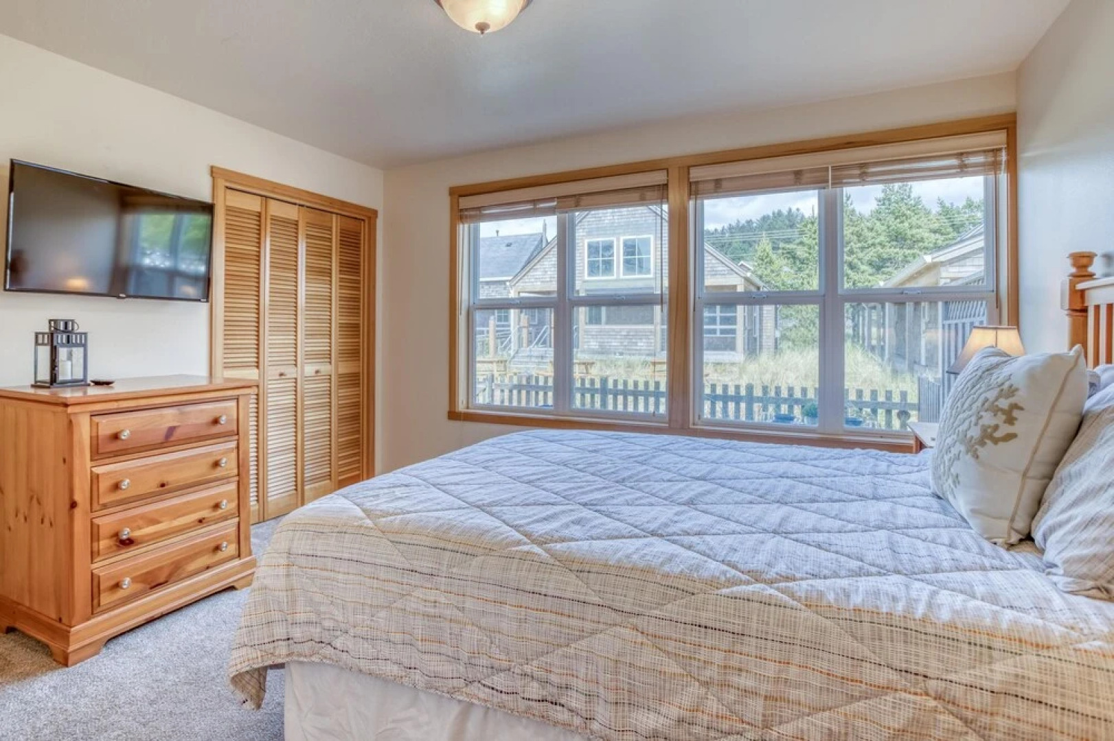 Seas The Day Pacific City