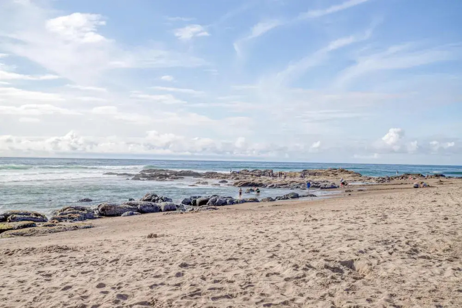 The Blue Crab 4 Br home by RedAwning