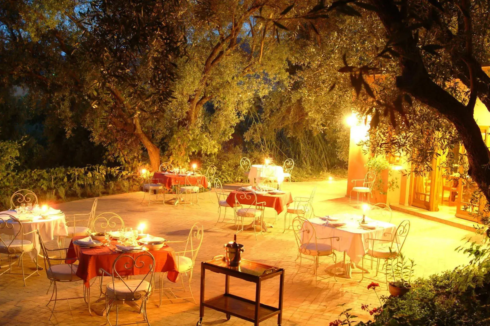 MAROC LODGE Atlas Mountain Retreat