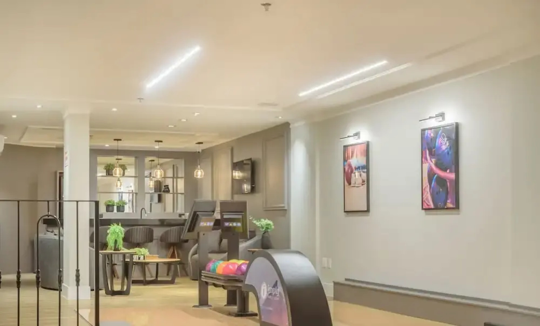 MHFBs Edifício Moderno piscina vista mar