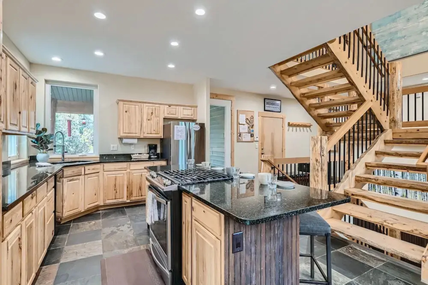 Twin Creek Lodge 7 Bedroom Home by RedAwning