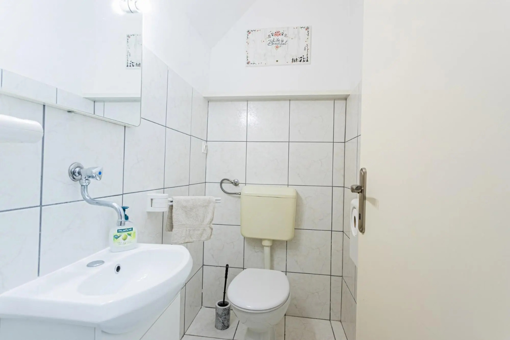 Anki - 15 m From sea - A2