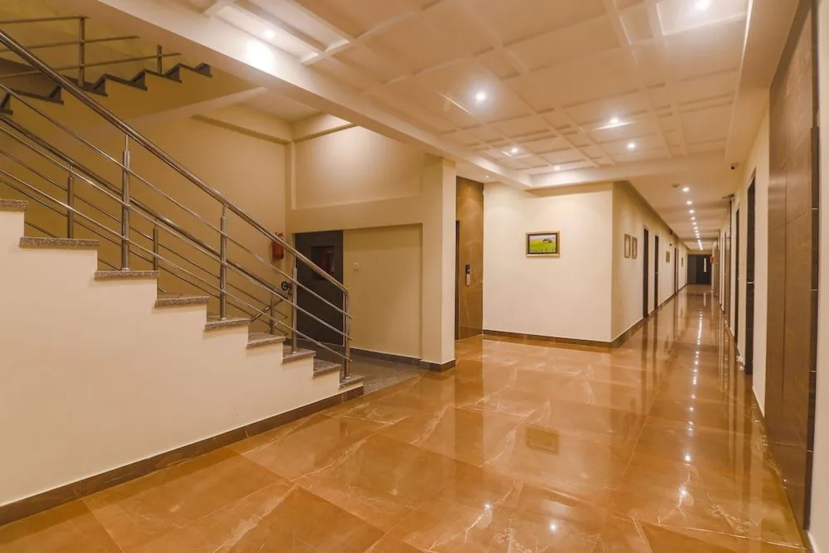 Capital O 36008 Comfort Hotel