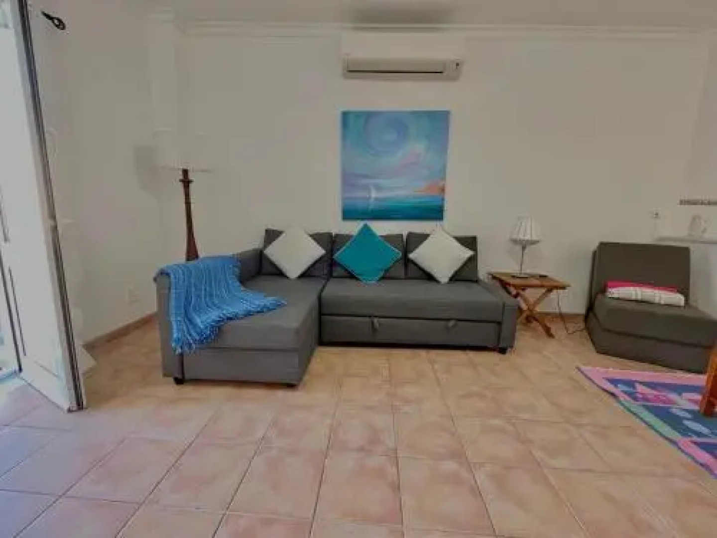 Family Floripes House