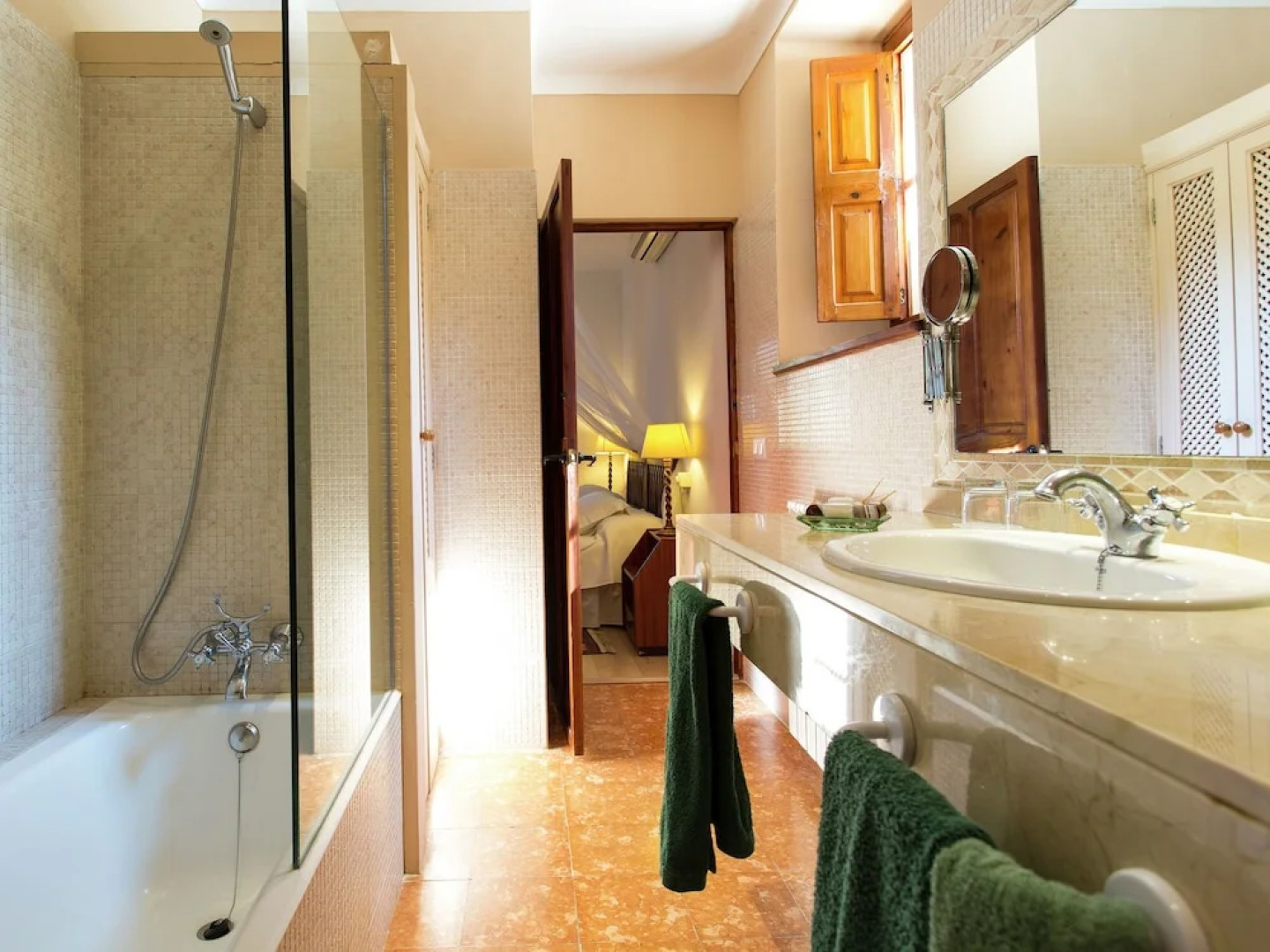 Vacation rental on agroturismo with swimming pool in the heart of Mallorca