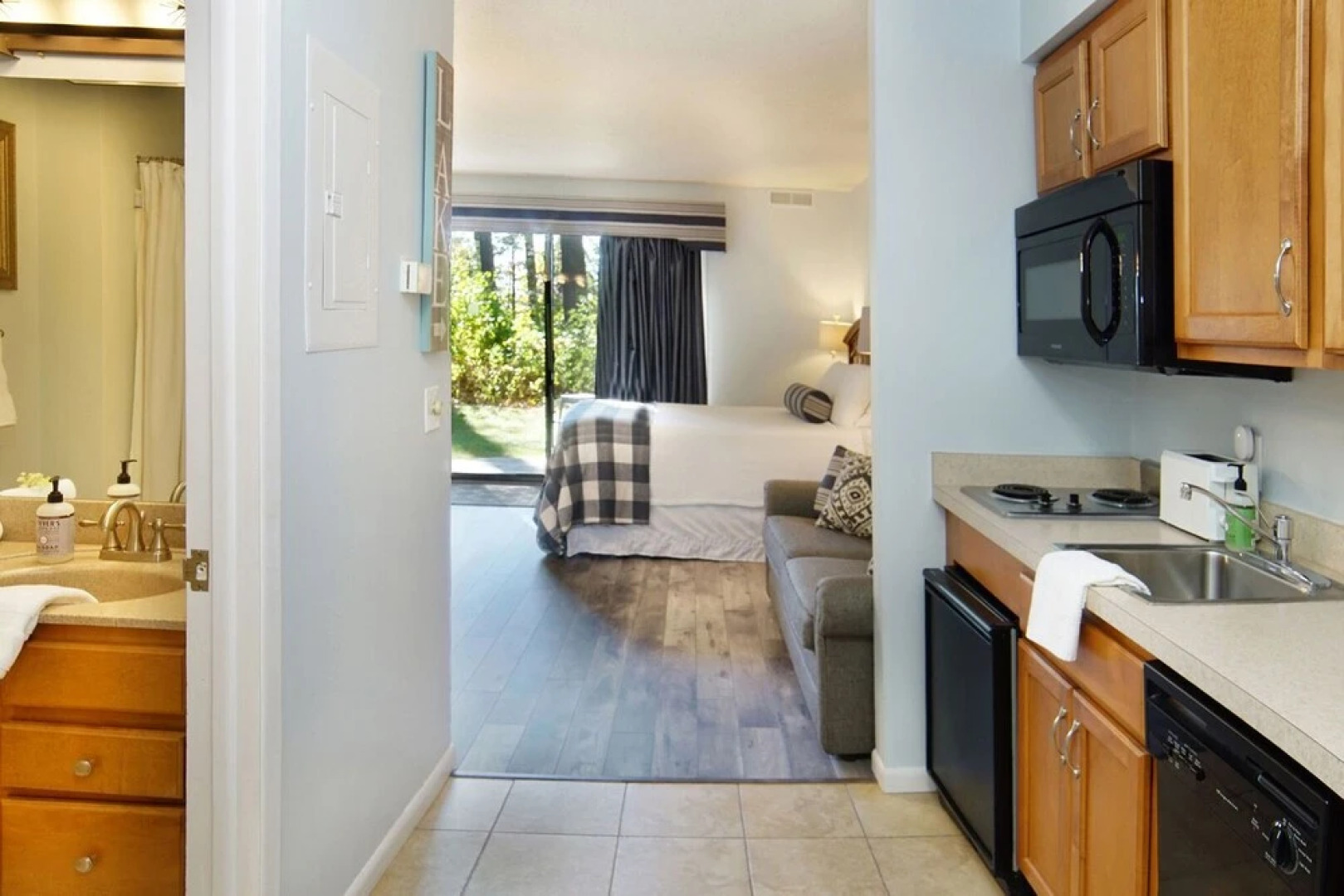 The Shores Lakeside Condo Unit 5680