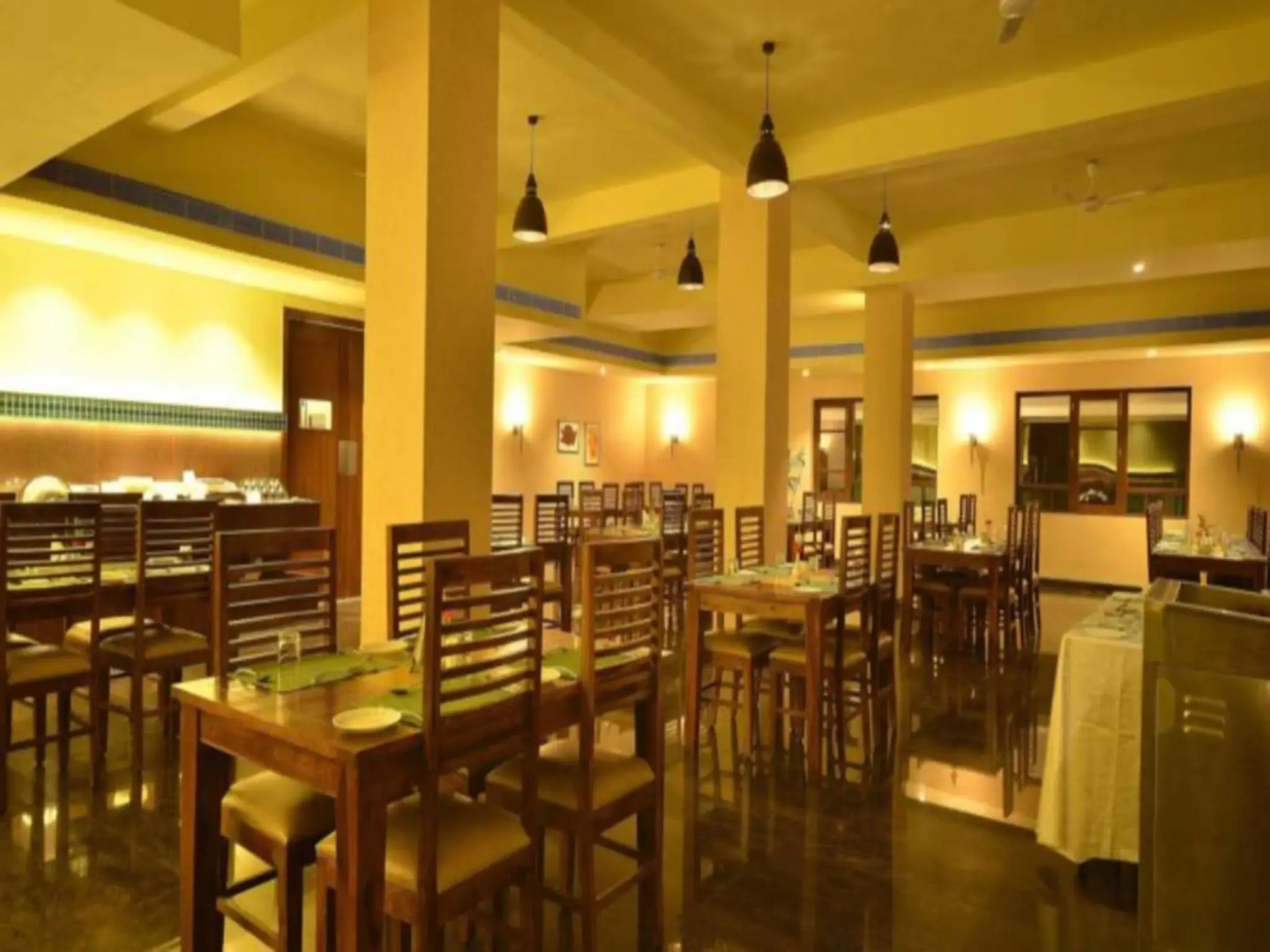 Heritage Resort Hampii