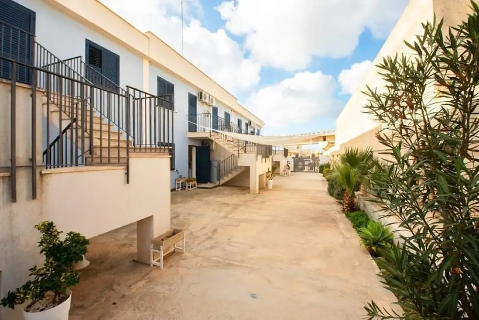 Sud 12 Ville Sul Mediterraneo