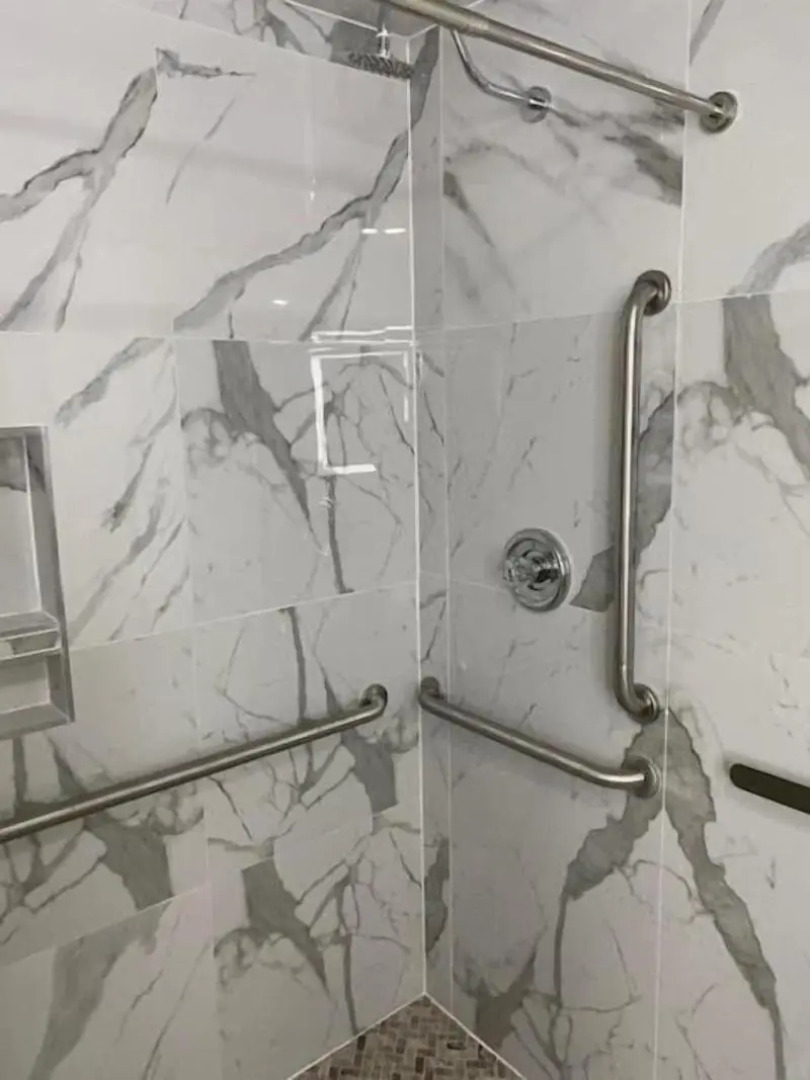 Americas Express Inn