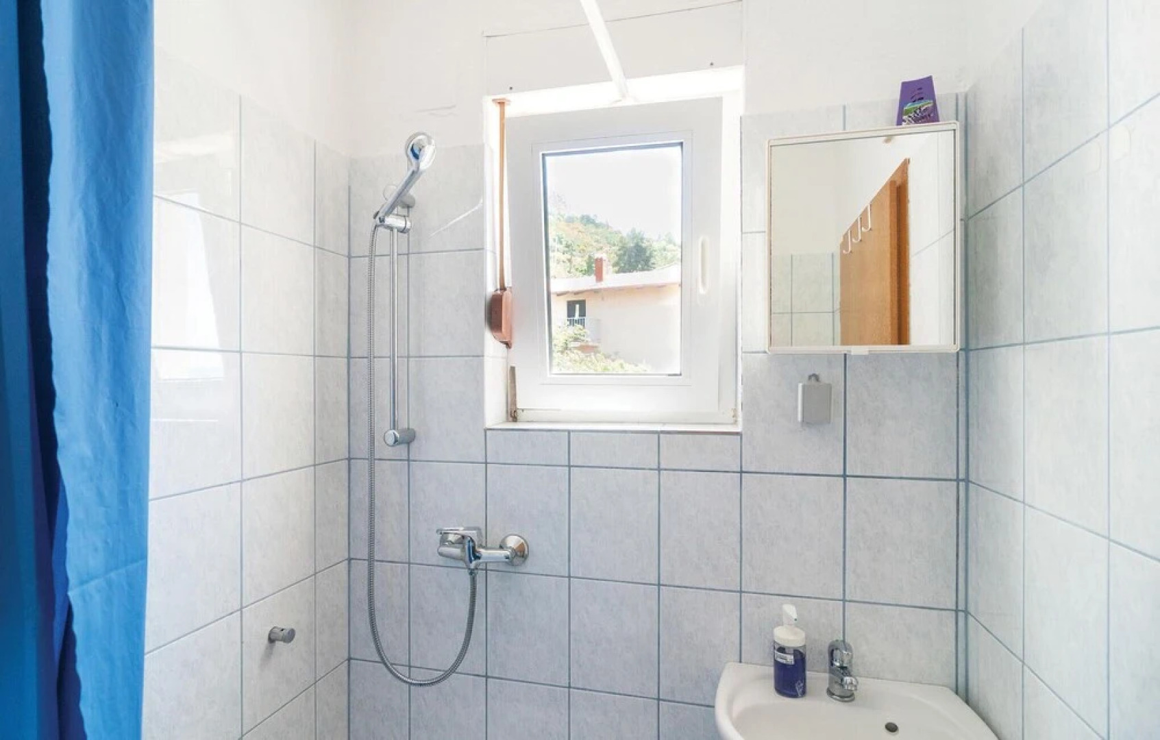 Beautiful Home in Omis With Wifi and 8 Bedrooms