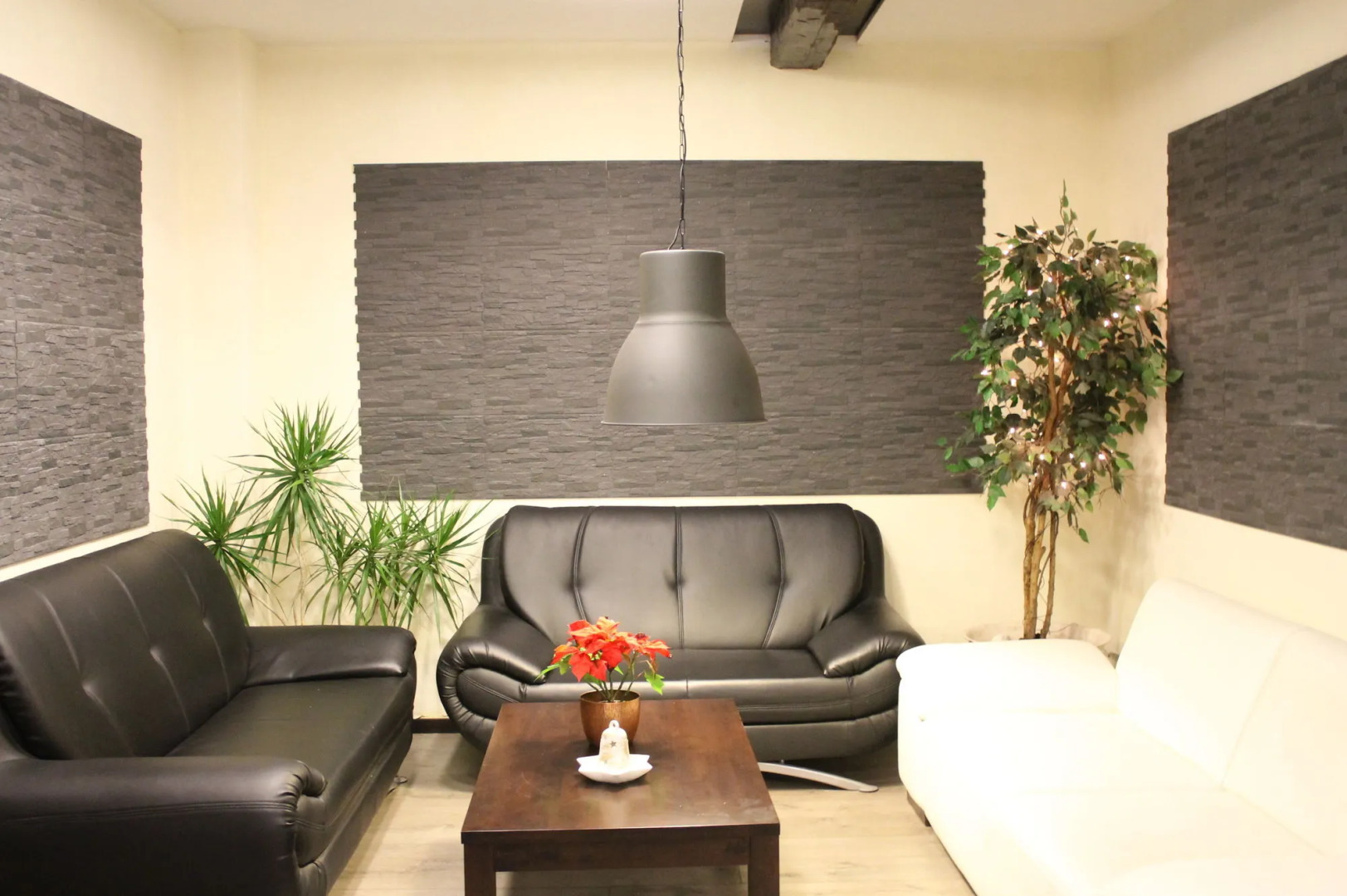 Rheinmetropole Hotel