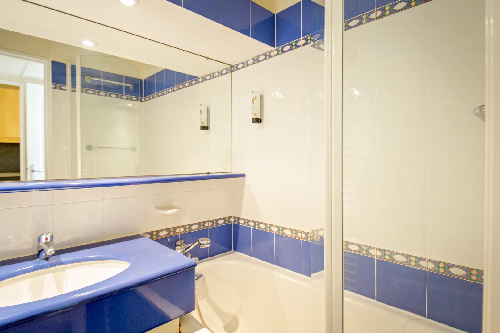 SOWELL Family Port Grimaud