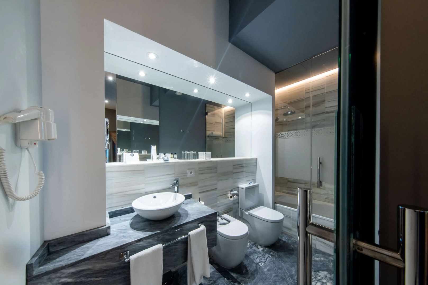 Soho Boutique Capuchinos & Spa