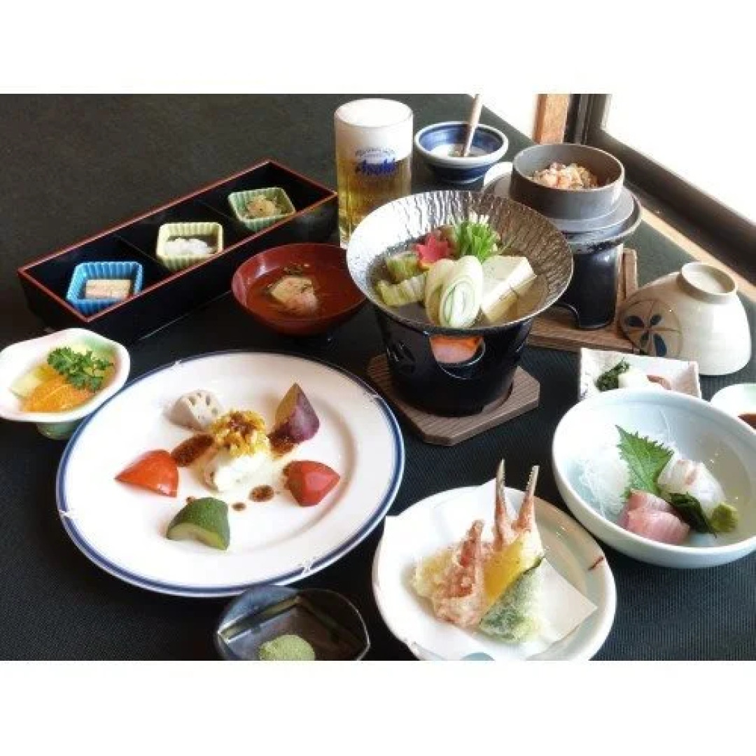 Minara Tennen Onsen Riraku