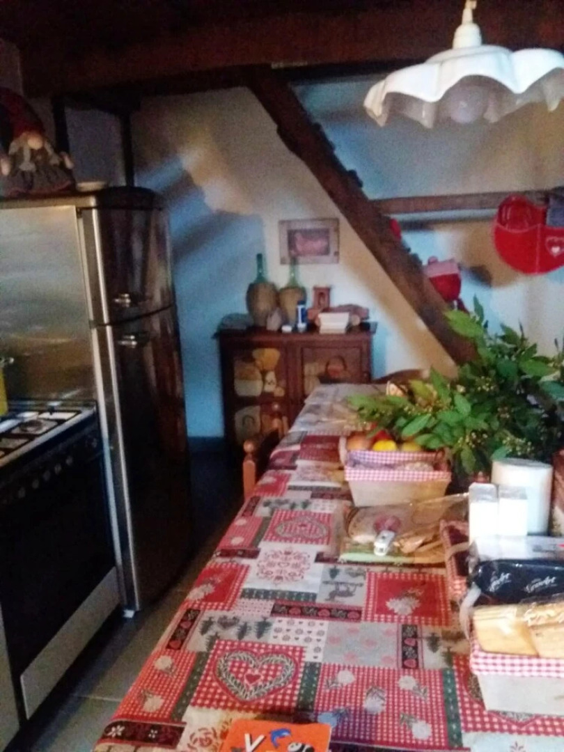 House With 2 Bedrooms In Caprese Michelangelo With Furnished Garden