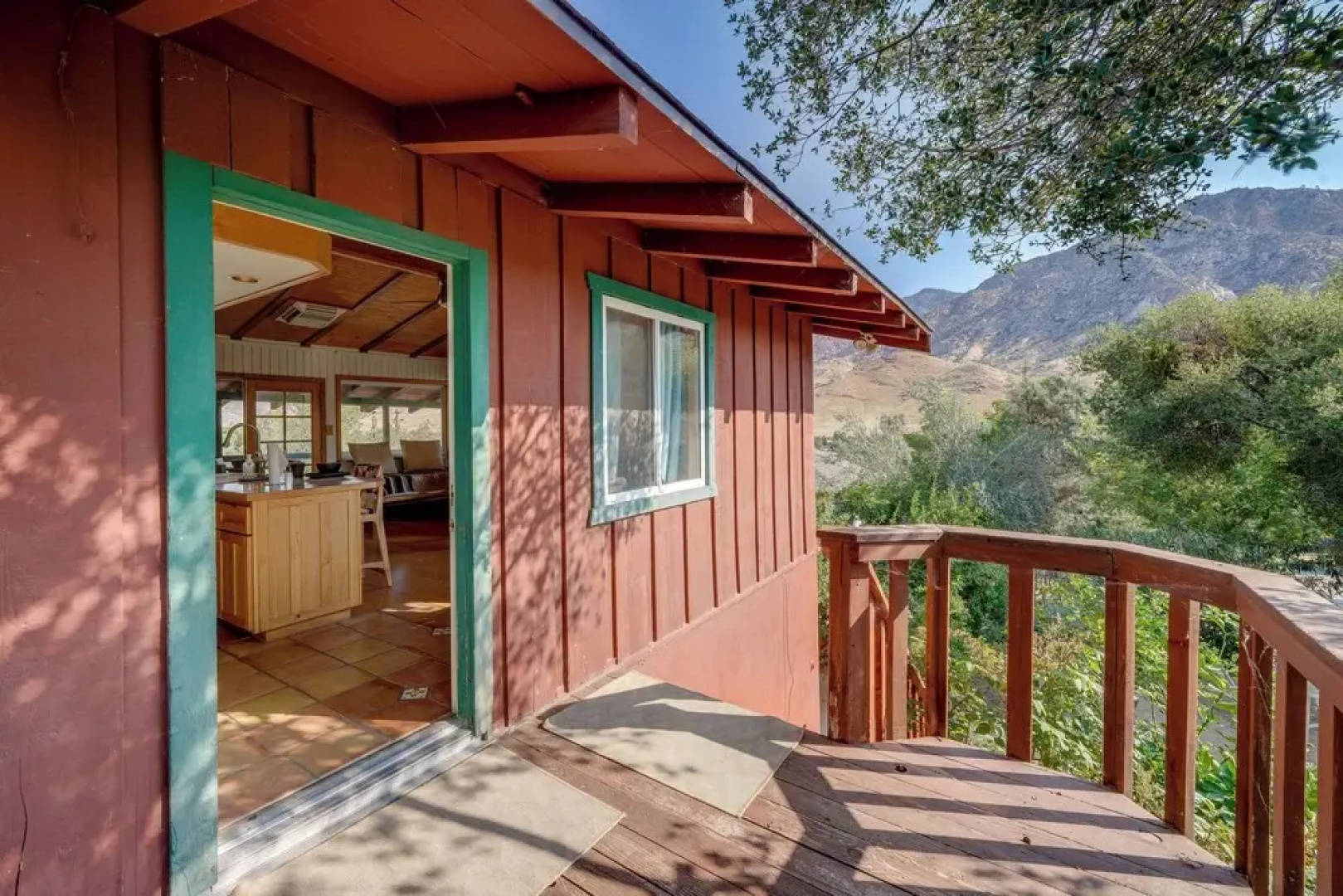 Scenic Kernville Getaway w/ Deck & Mountain Views!