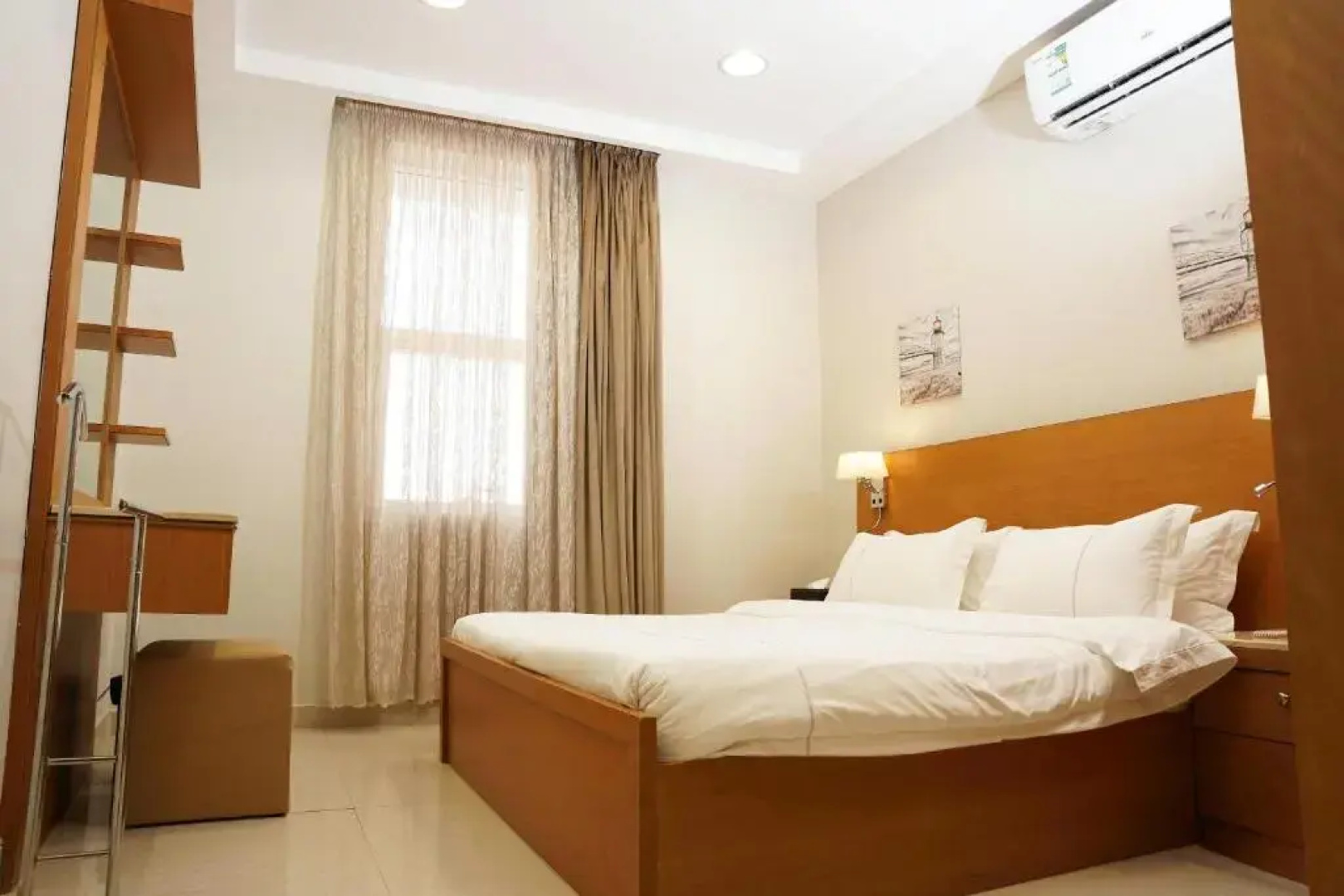 Aljadel Hotel