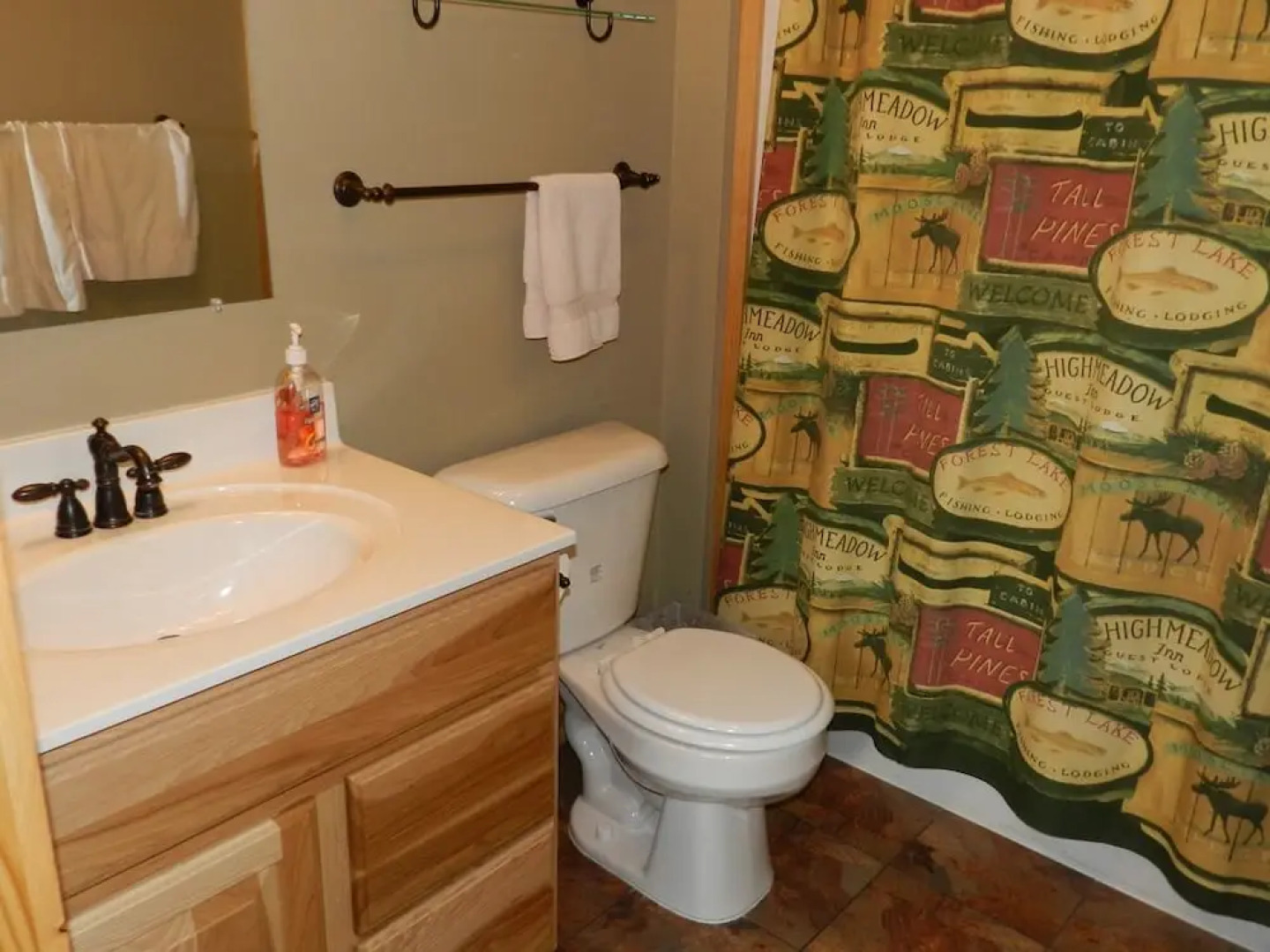 Cabins on Maple River