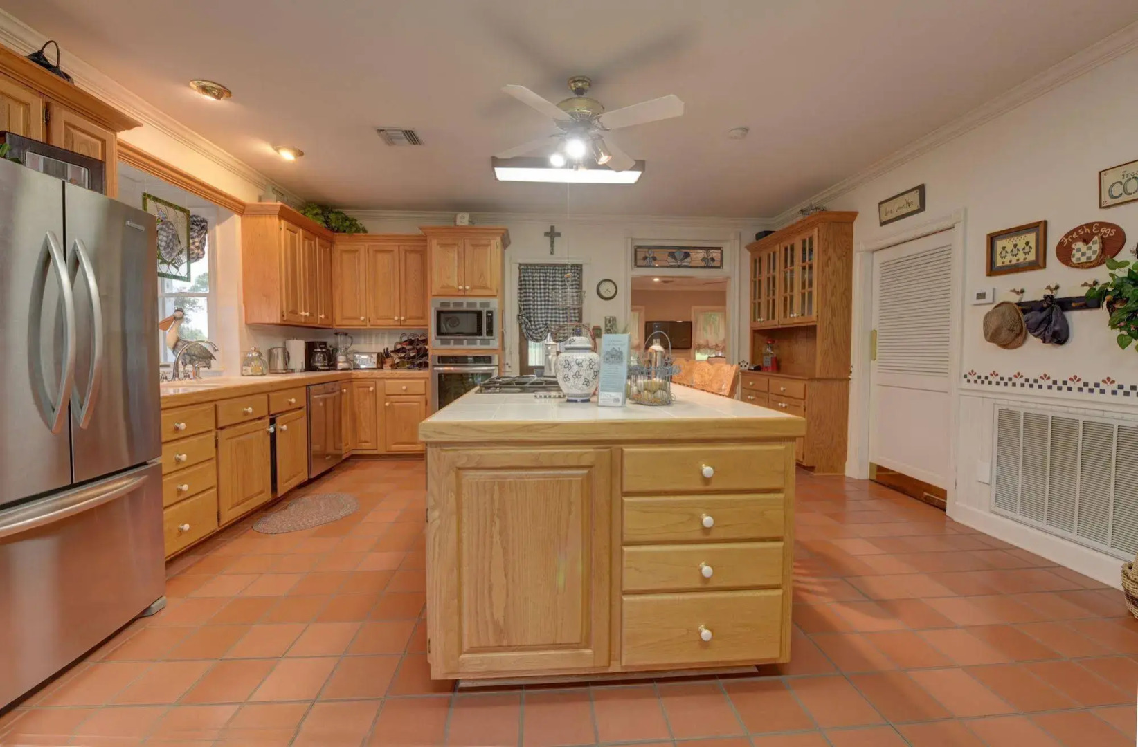 A Chateau on the Bayou Bed & Breakfast