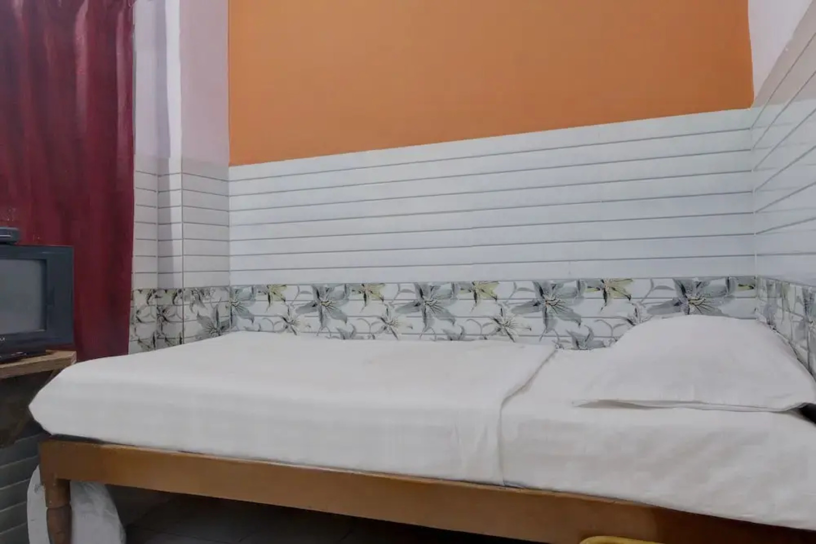 SPOT ON 38681 Sai Palace Lodging & Boarding