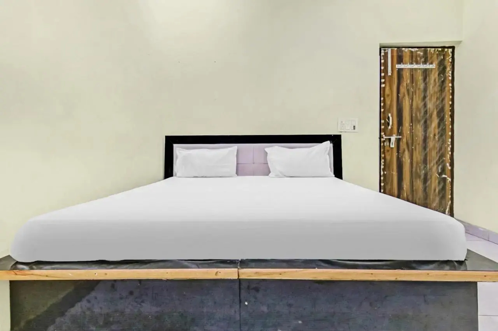 Oyo Flagship 703738 Hotel Prince In