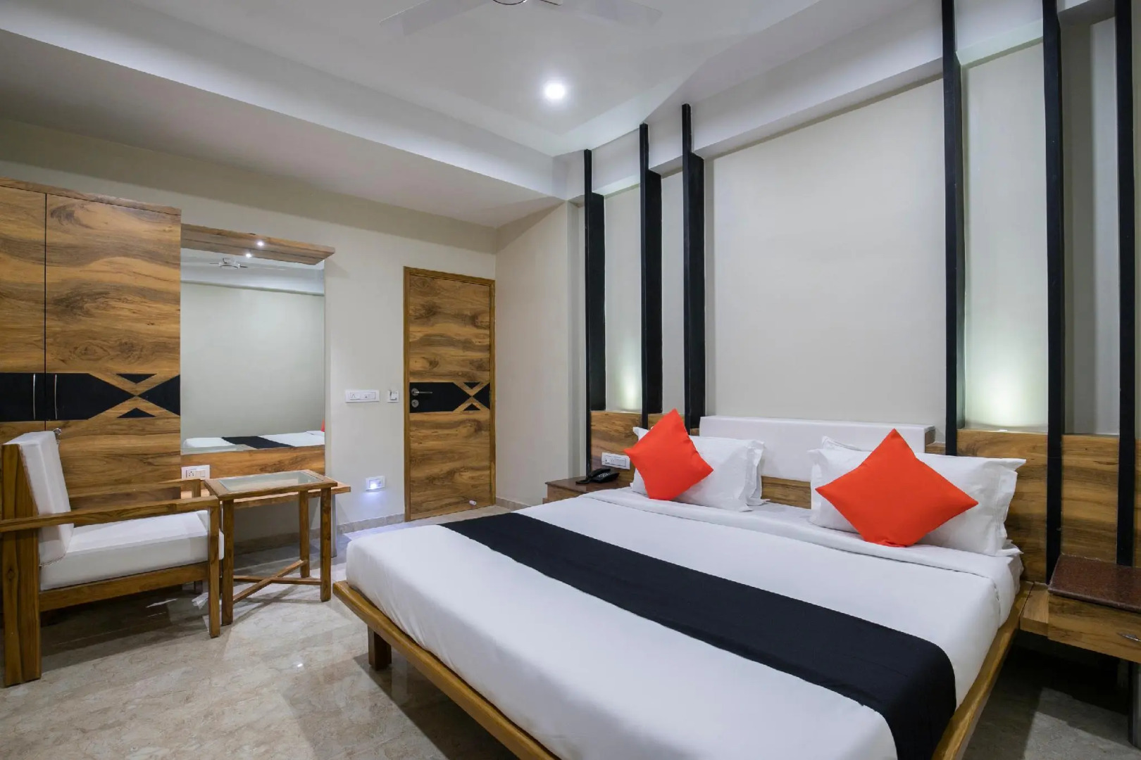 Capital O 66898 Hotel Temple View