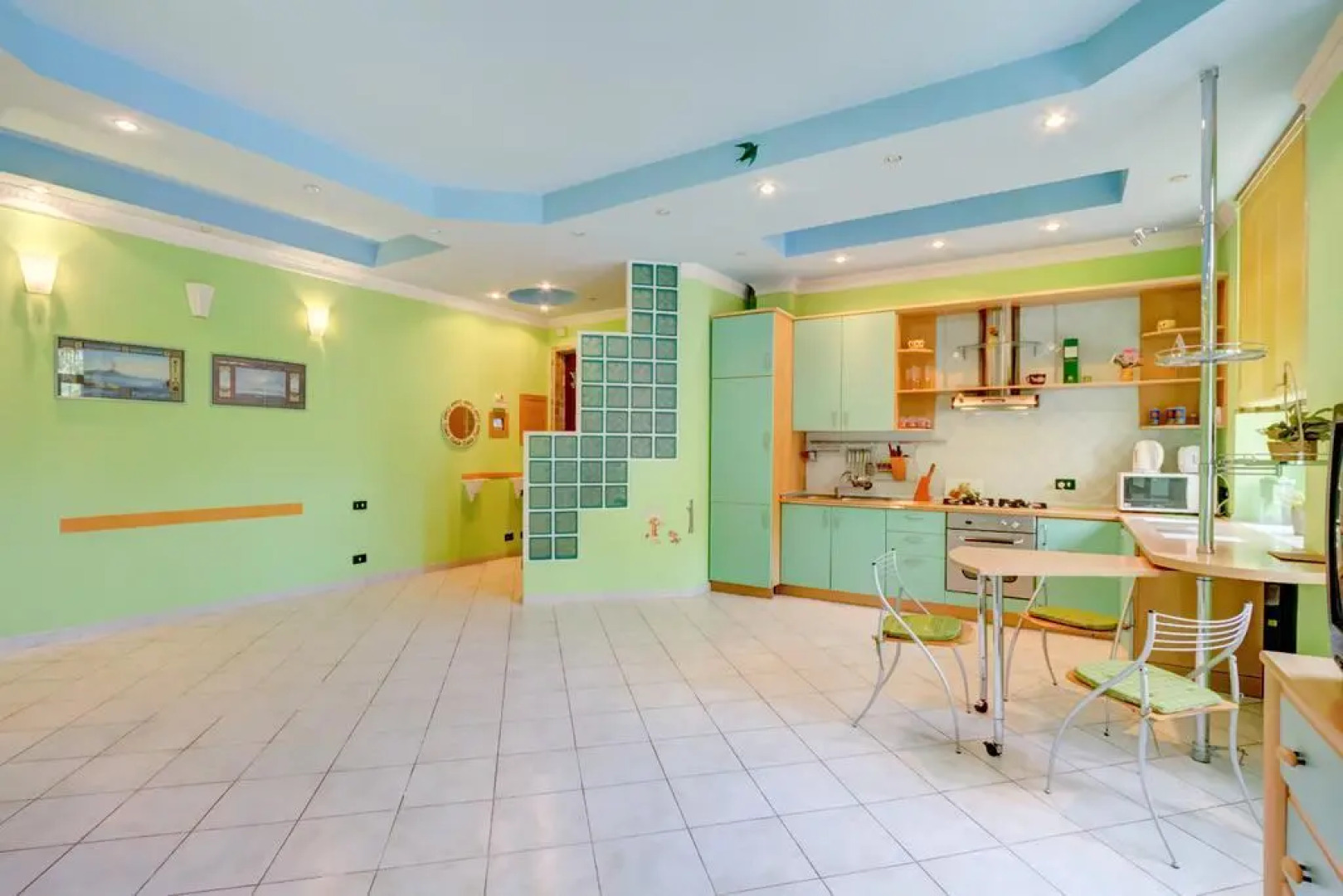 Goodrest on Grecheskaya