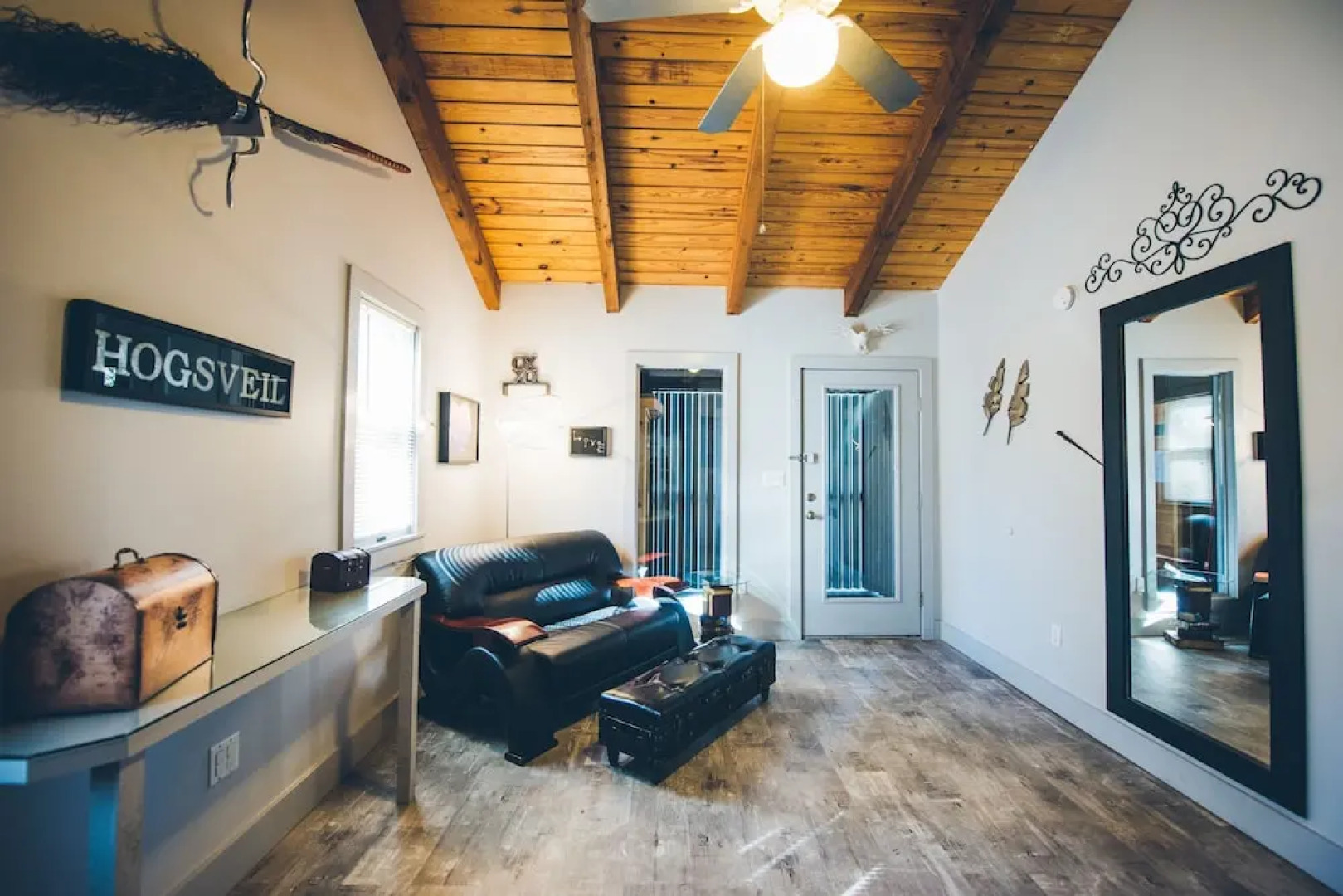 Hogsveil Cottages - Harry Potter Themed