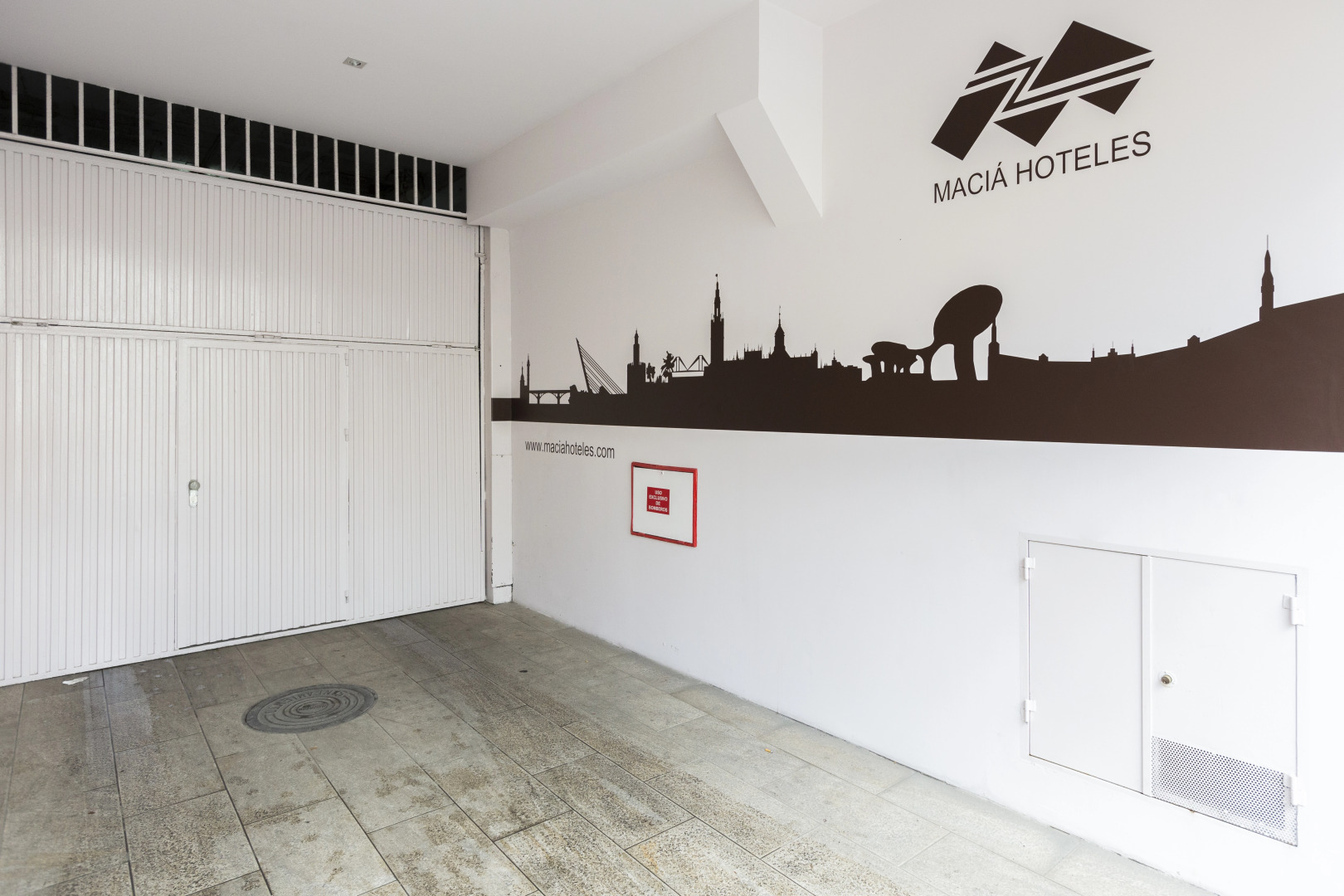 Hotel Macia Sevilla Kubb