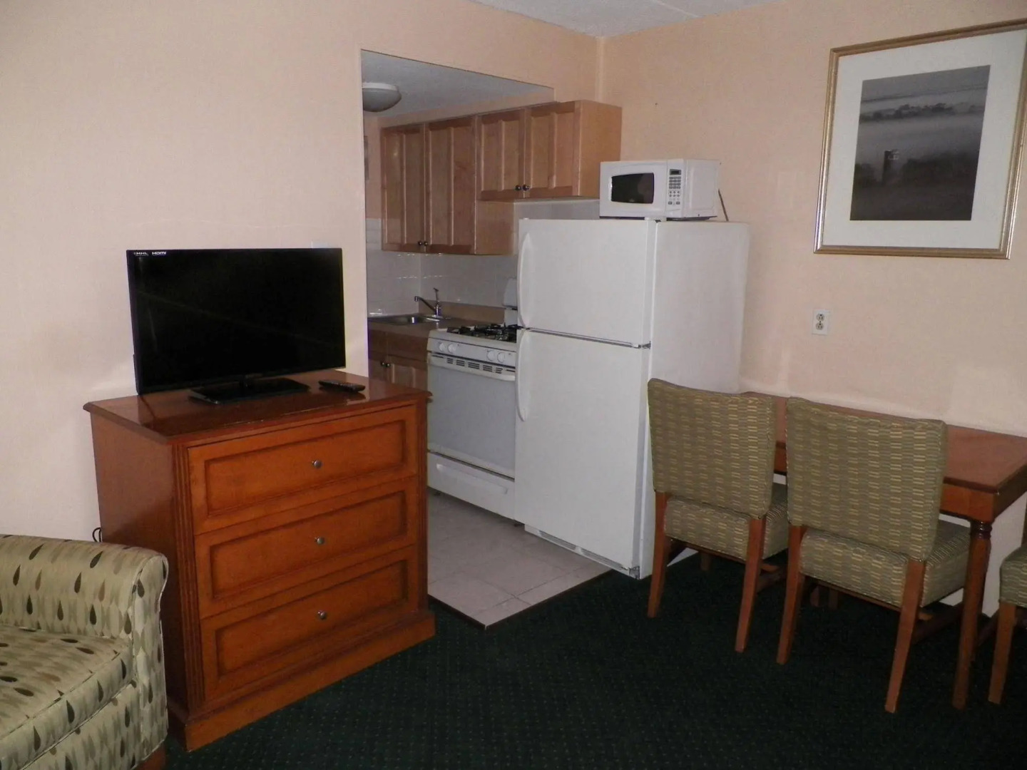 Royal Canadian Motel