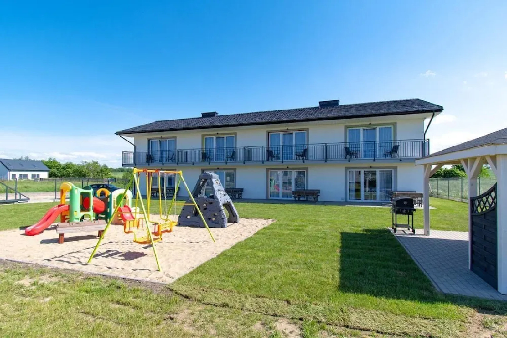 Apartamenty Kolory Lata - 365PAM