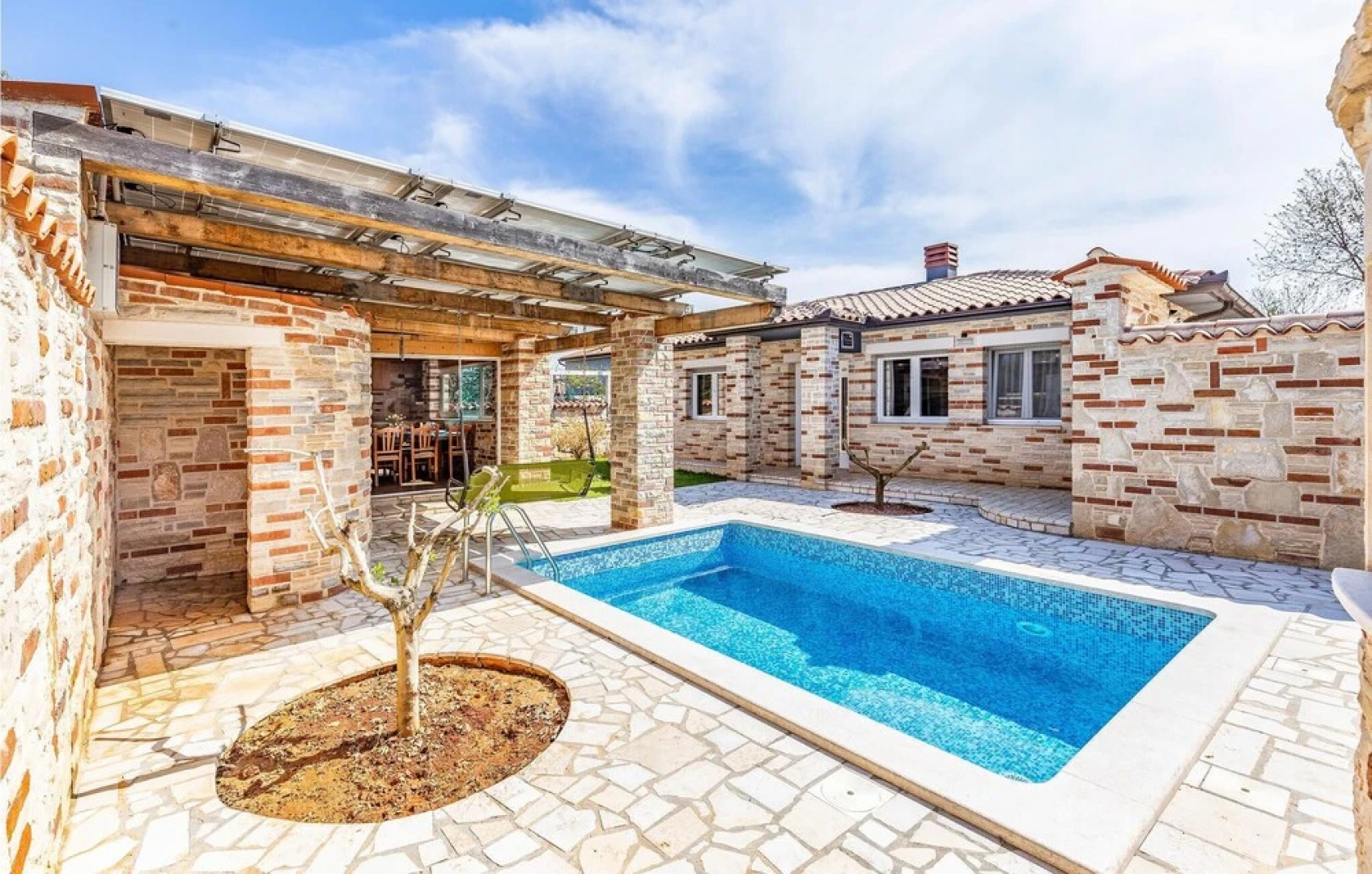 Beautiful Home in Medulin With Outdoor Swimming Pool, Wifi and 2 Bedrooms