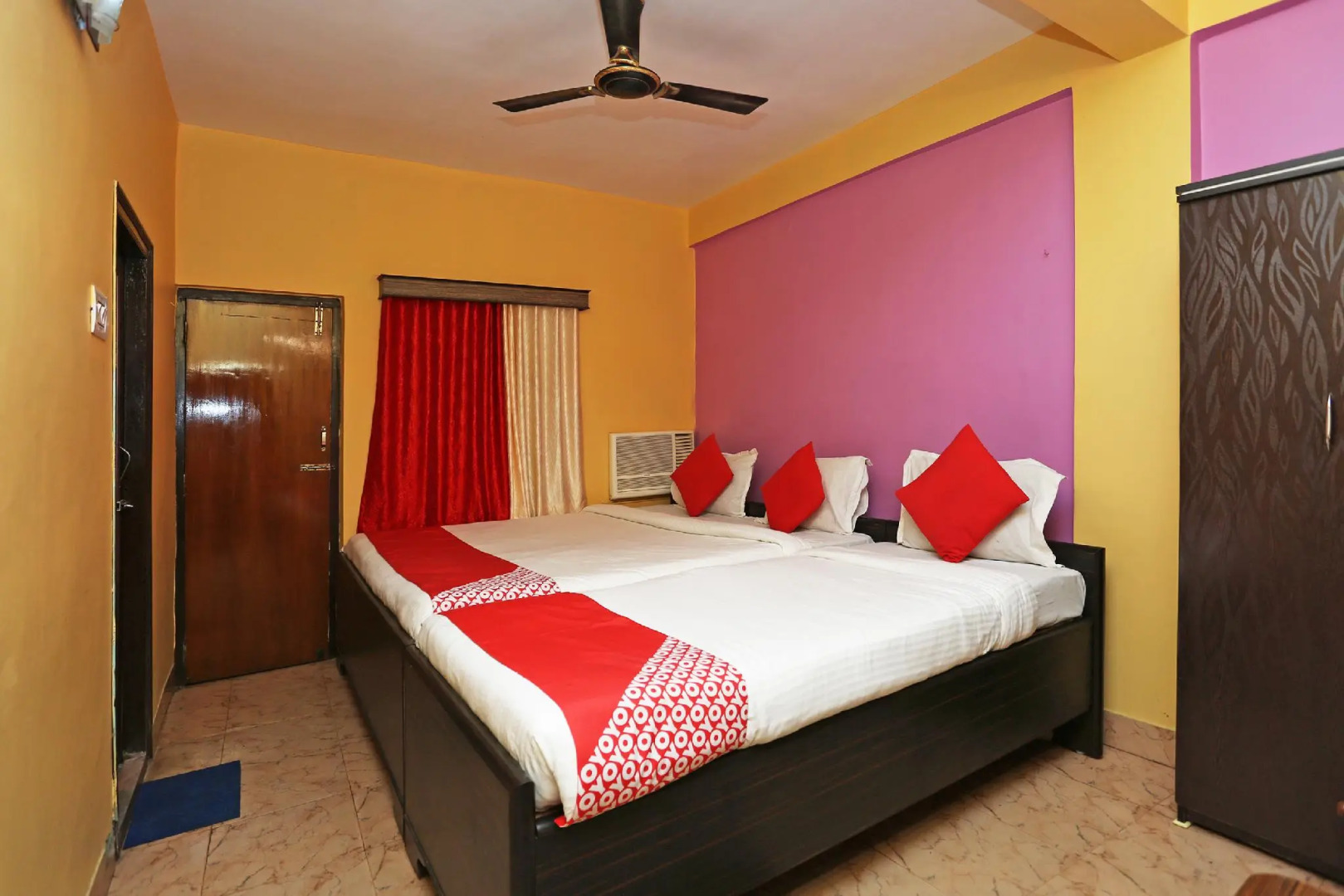 OYO 13568 Debalay Guest House