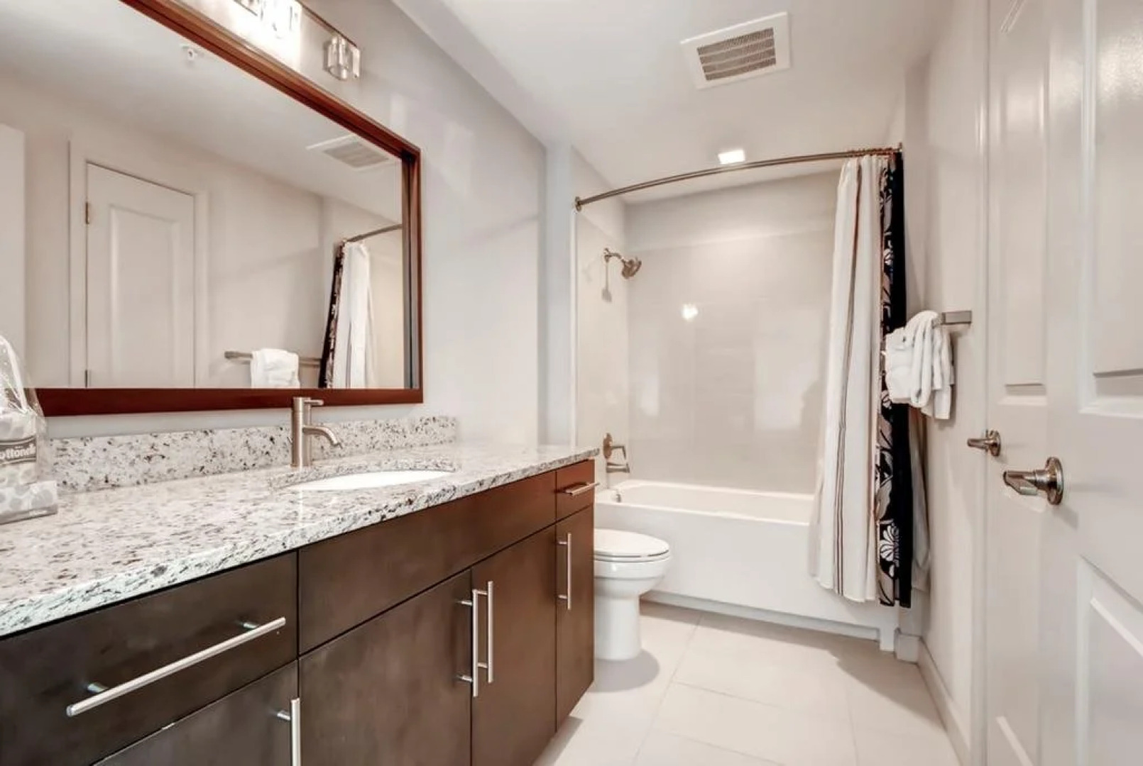 Ovation at Park Crest