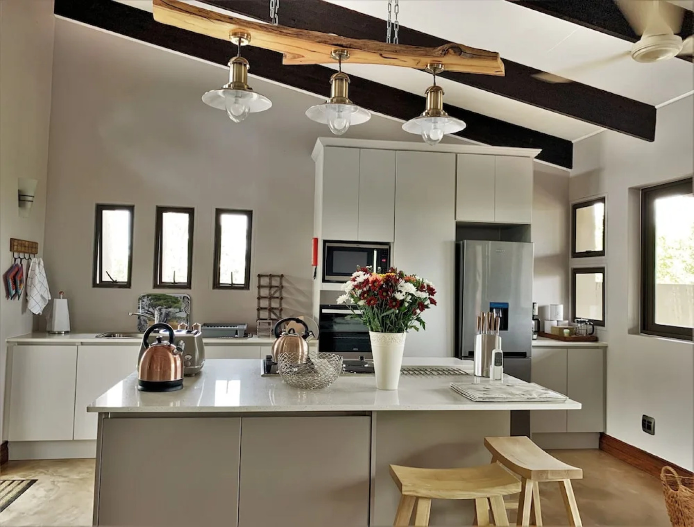 iKhaya LamaDube Game Lodge