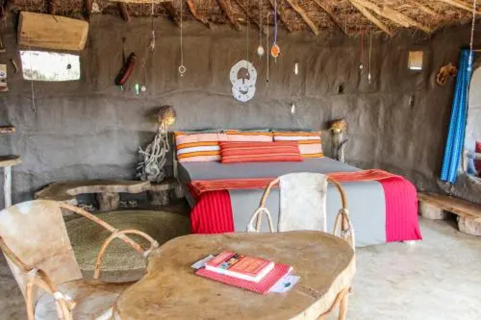 Original Maasai Lodge - Africa Amini Life